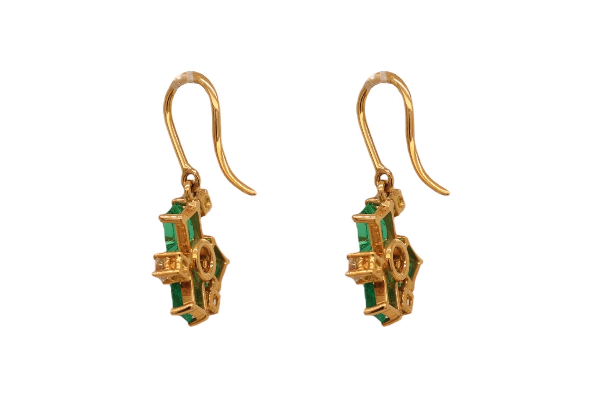 Cushion Cut 18 Karat Yellow Gold Earrings with Emeralds & Diamonds For Sale