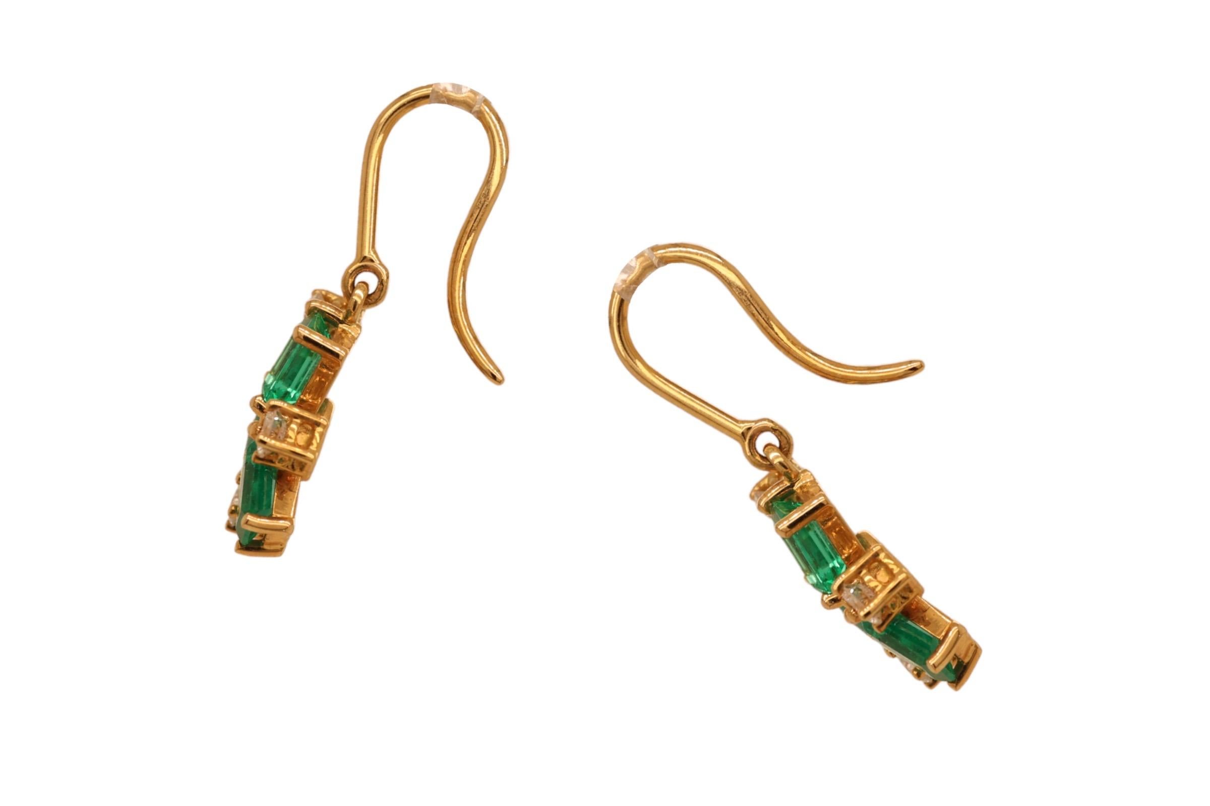 Women's 18 Karat Yellow Gold Earrings with Emeralds & Diamonds For Sale