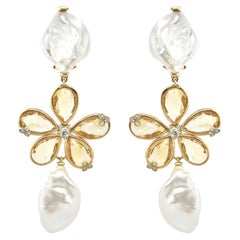 Boucles d'oreilles en or jaune 18 carats avec fleur en quartz citrine, perles et diamants