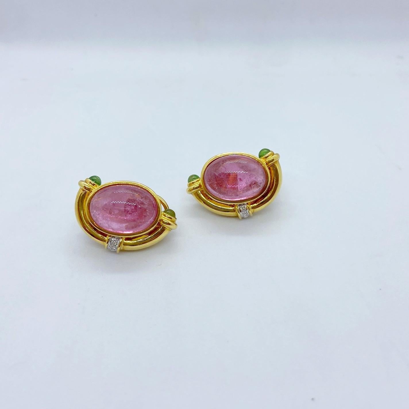 Contemporary 18 Karat Yellow Gold Earrings with Pink and Green Tourmaline, and Diamonds For Sale