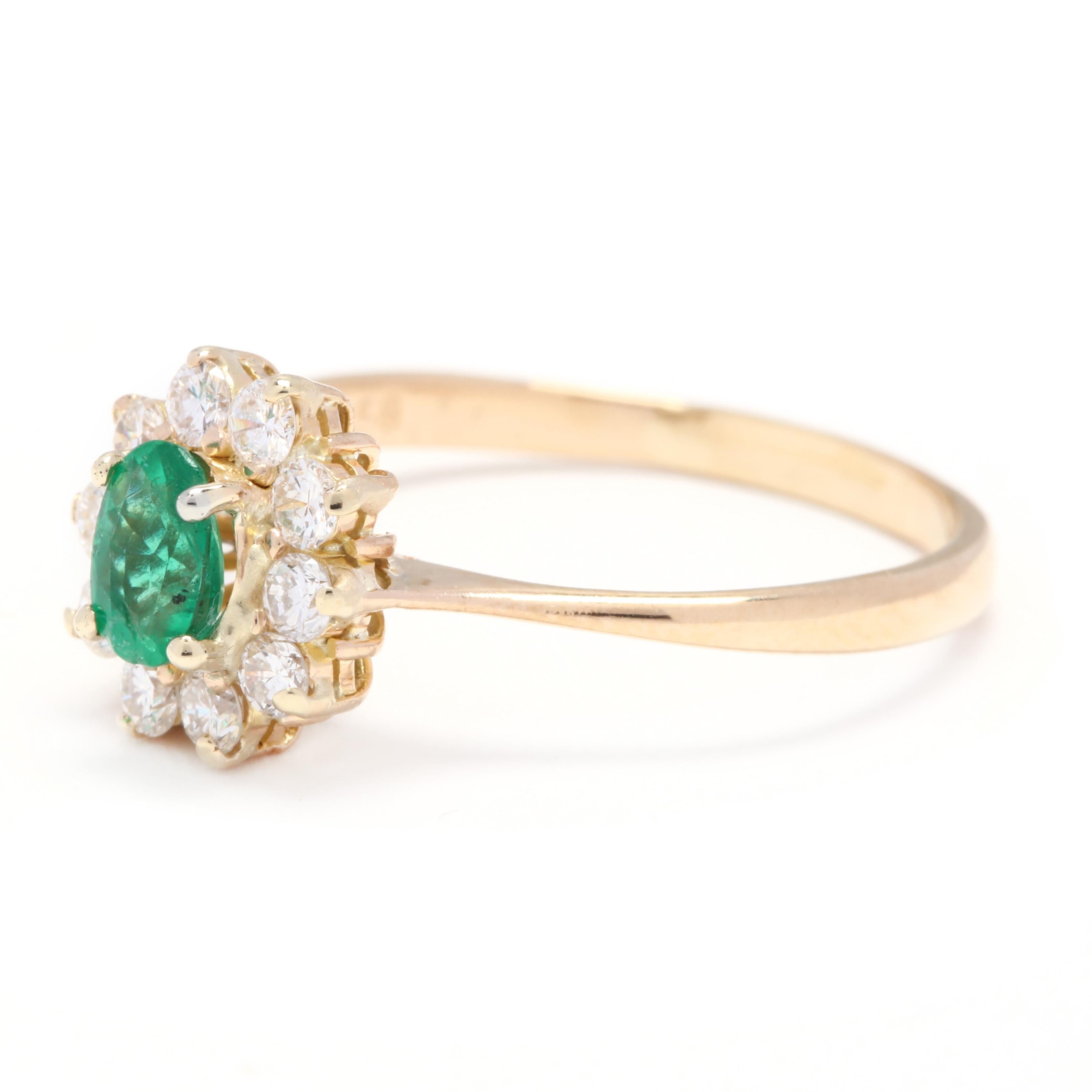 18 Karat Yellow Gold, Emerald and Diamond Halo Ring In Good Condition For Sale In McLeansville, NC