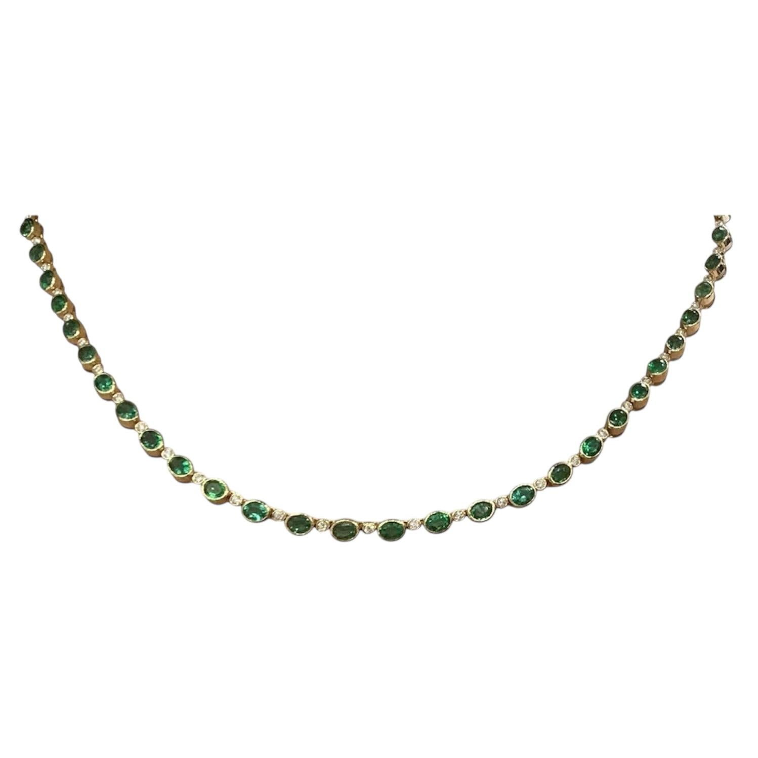 18KT Yellow Gold Emerald & Diamond Necklace