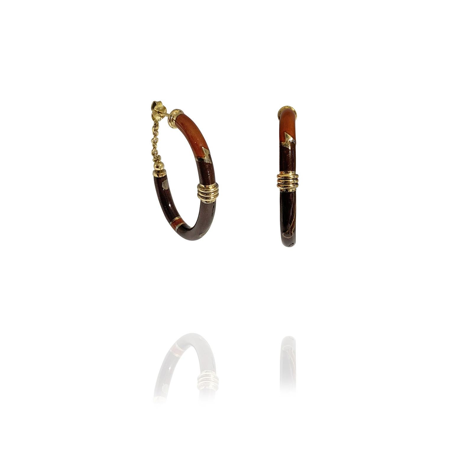 18kt yellow gold earrings orange and brick red