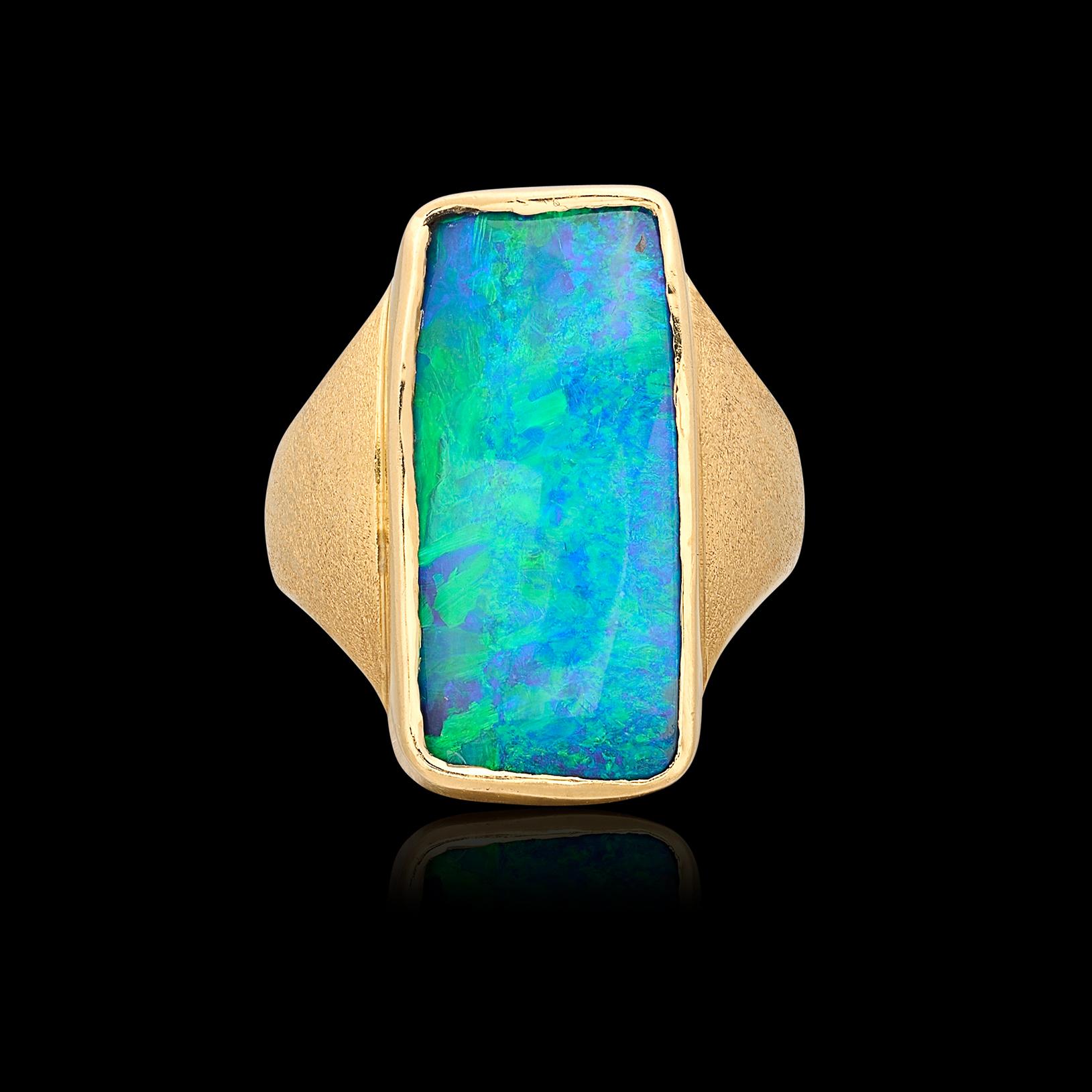 Rough Cut 18kt Yellow Gold Estate Australian Opal Ring
