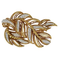 18KT Yellow Gold Estate French Filigree Leaf Diamond Brooch