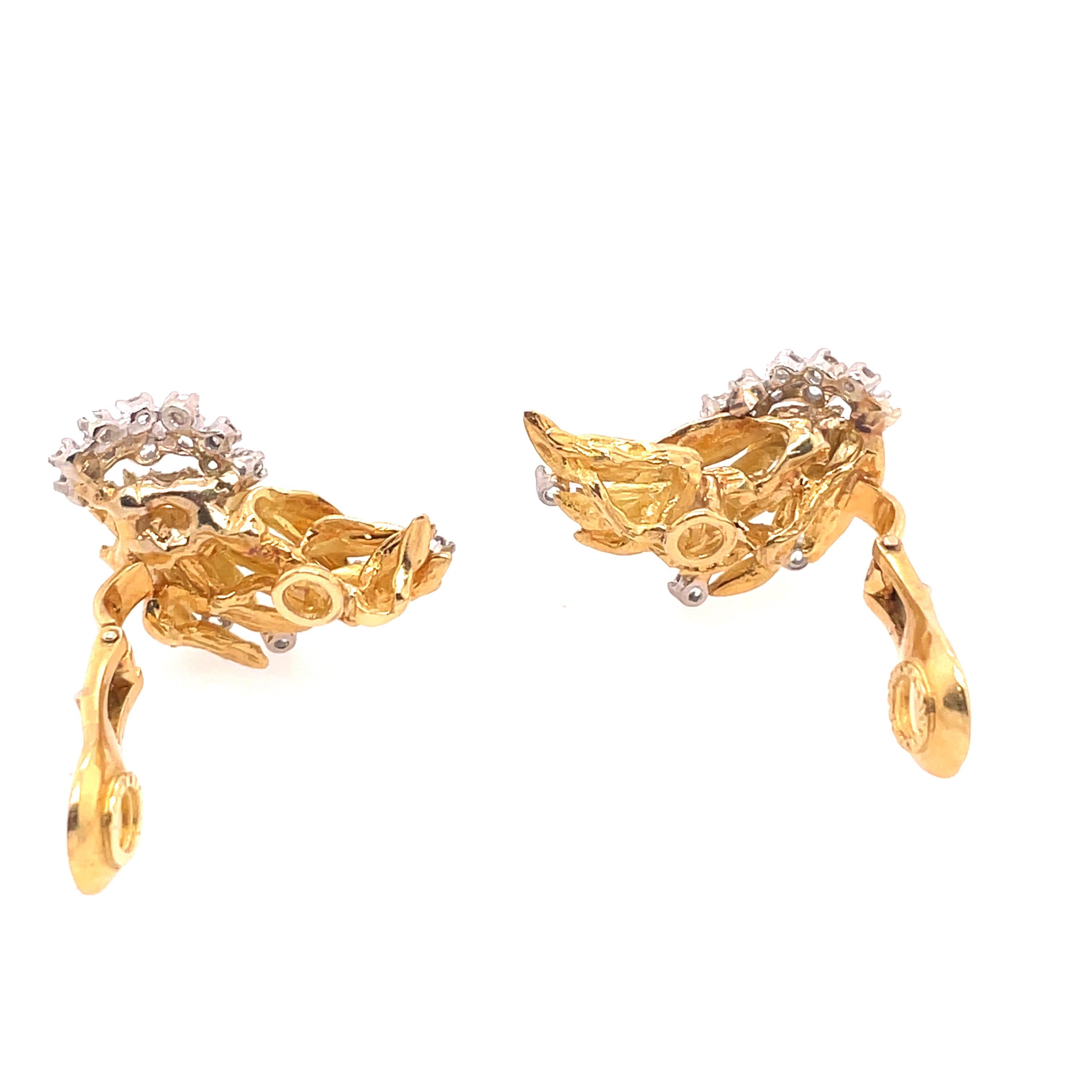 18 Karat Yellow Gold Flame Earrings with Diamond Accents In Excellent Condition In Saint Louis, MO