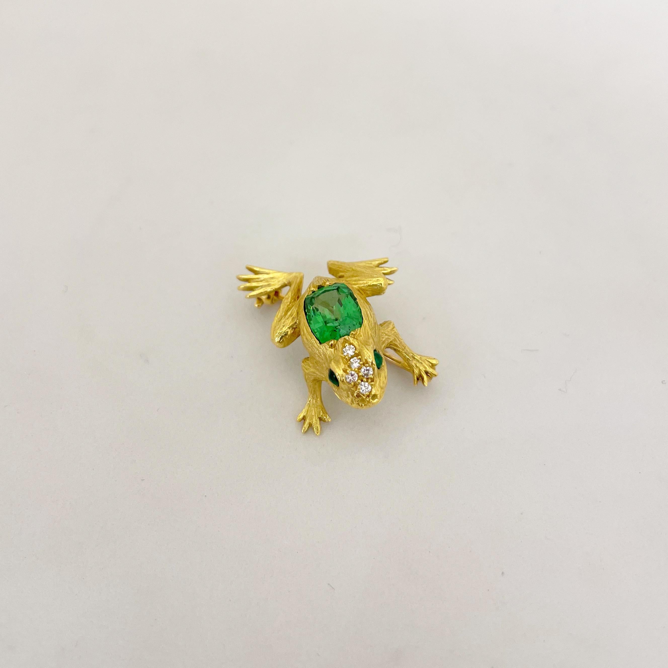 Cushion Cut 18KT Yellow Gold Frog Brooch with 1.86Ct. Green Tourmaline & 09.Ct. Diamonds