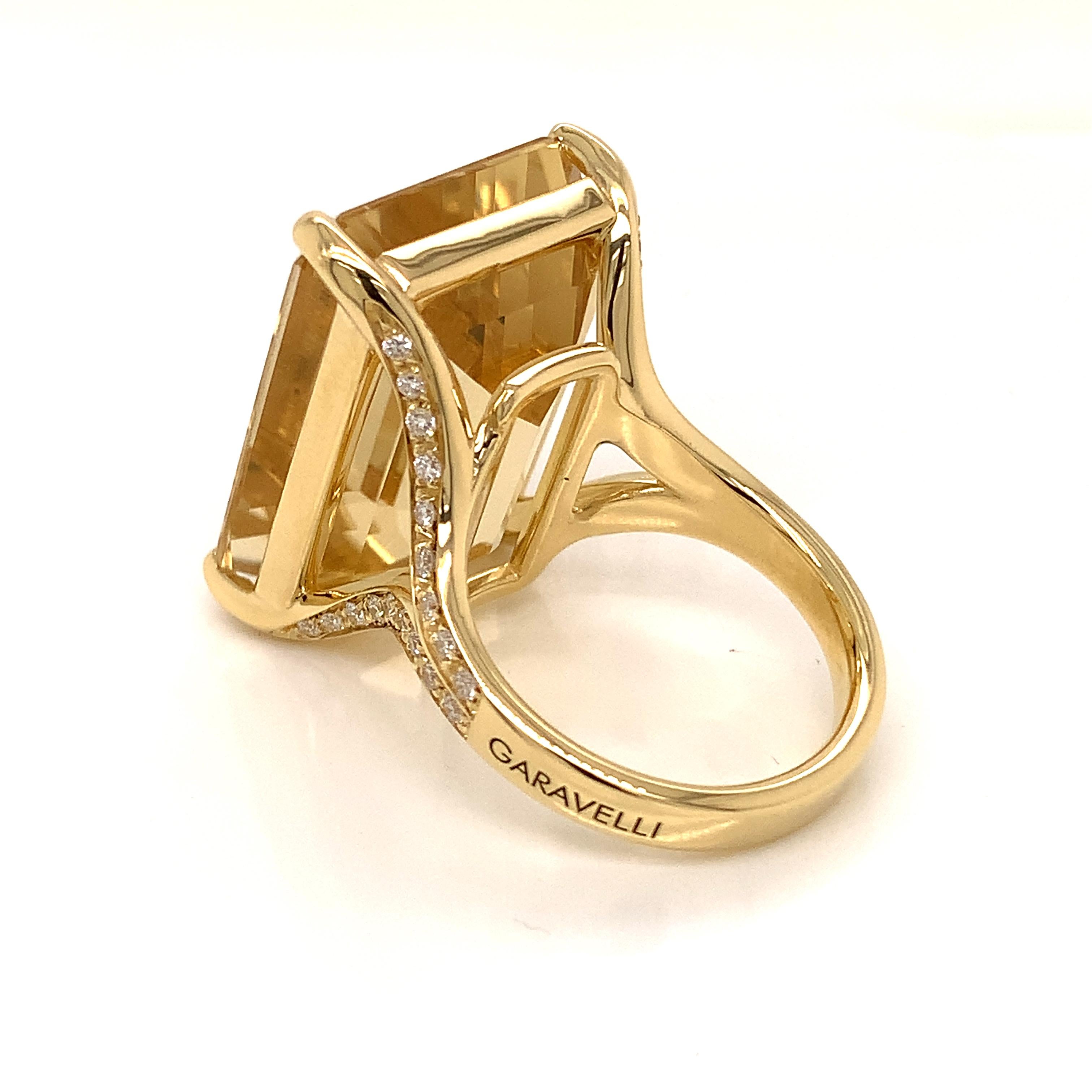 Women's 18Kt Yellow Gold Garavelli Ring with White Diamonds & Citrine