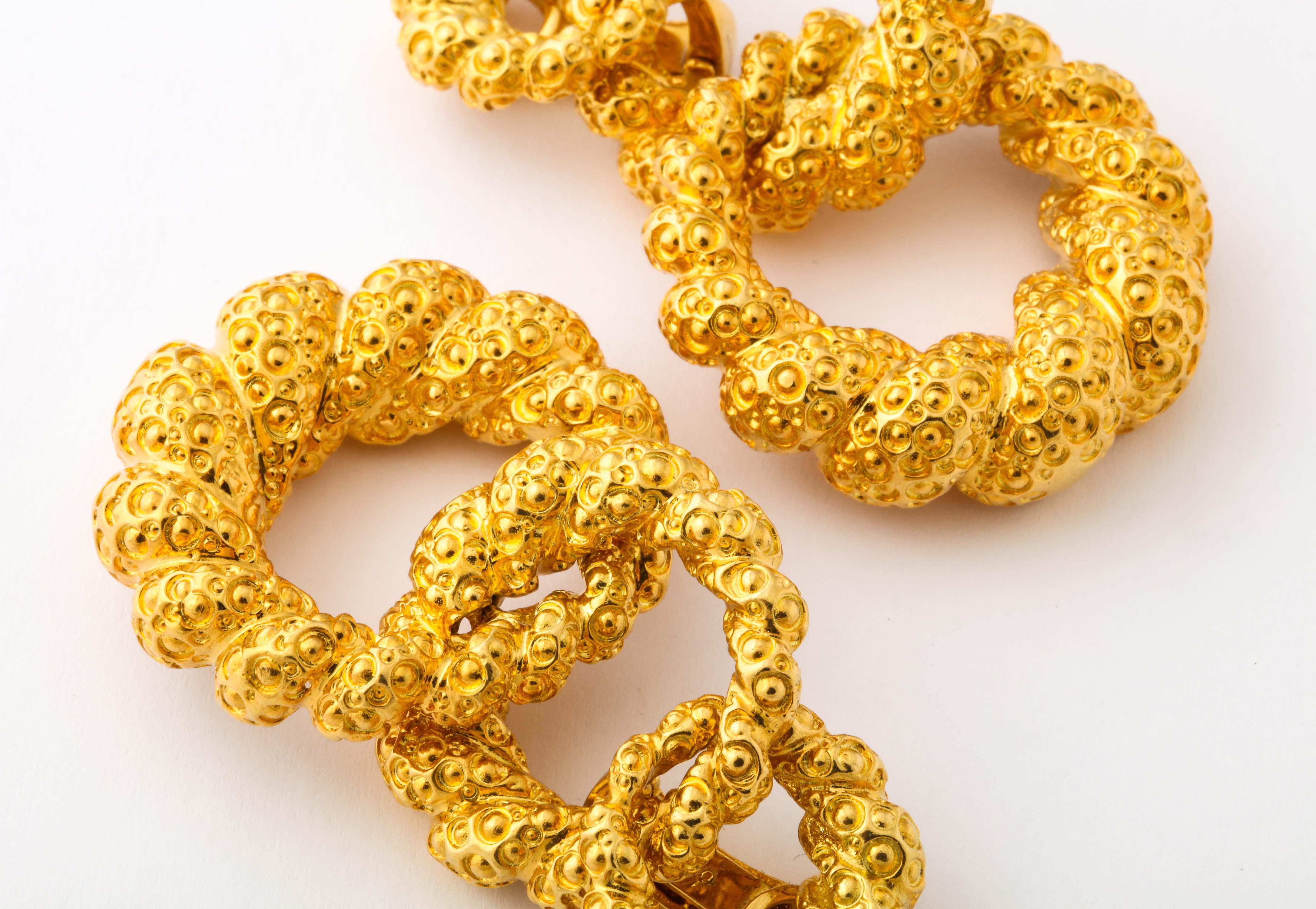 Modern 18 Karat Yellow Gold Graduated Triple Hoop Clip-On Earrings