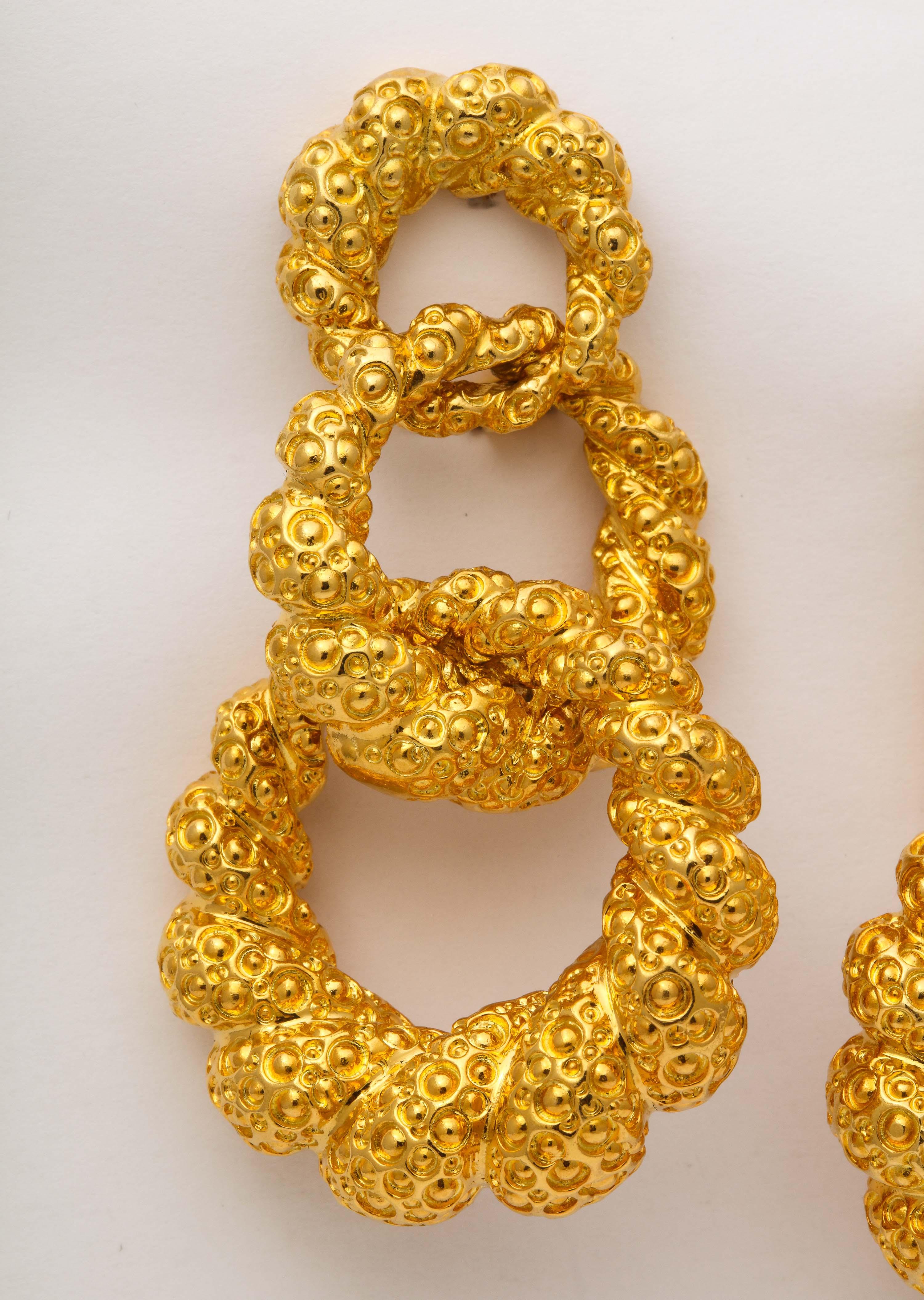 18 Karat Yellow Gold Graduated Triple Hoop Clip-On Earrings 1