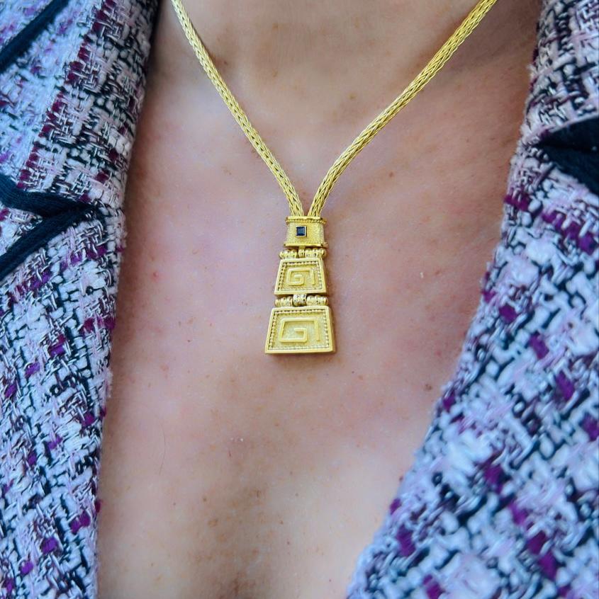 18kt Yellow Gold Greek Style Necklace In Excellent Condition For Sale In San Francisco, CA