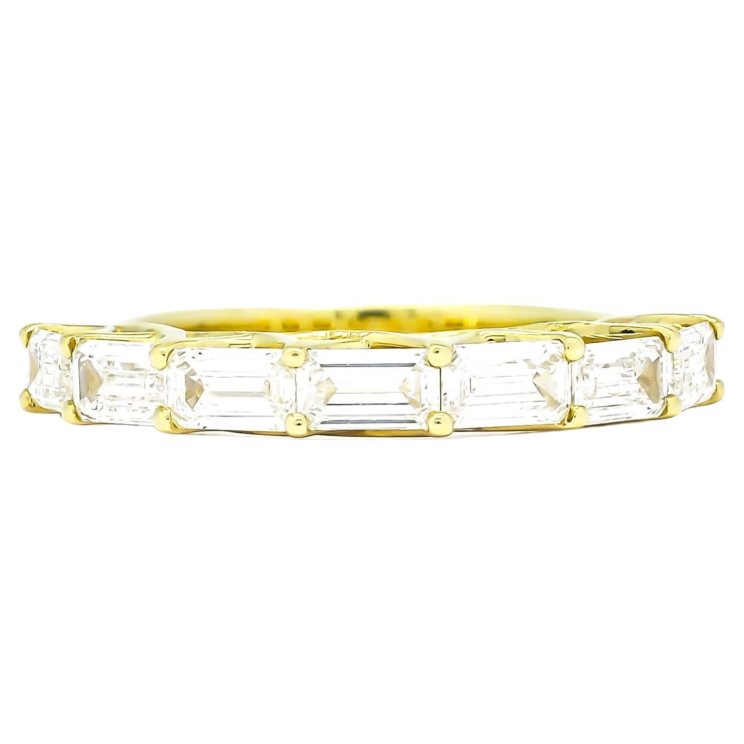 Alliance de fiançailles en or jaune 18 carats avec demi-éternité et diamants RCS3235 en vente