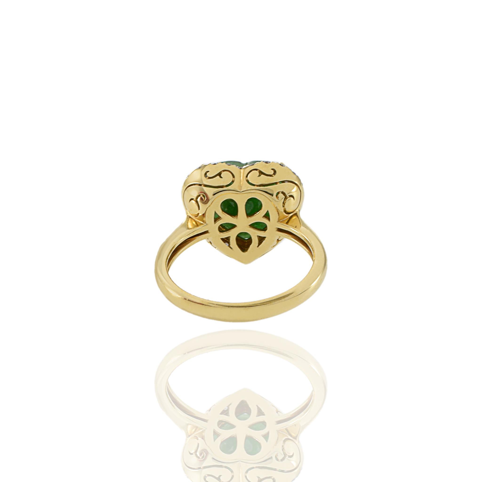 18KT Yellow Gold Jade And Diamond Heart Ring For Sale 5