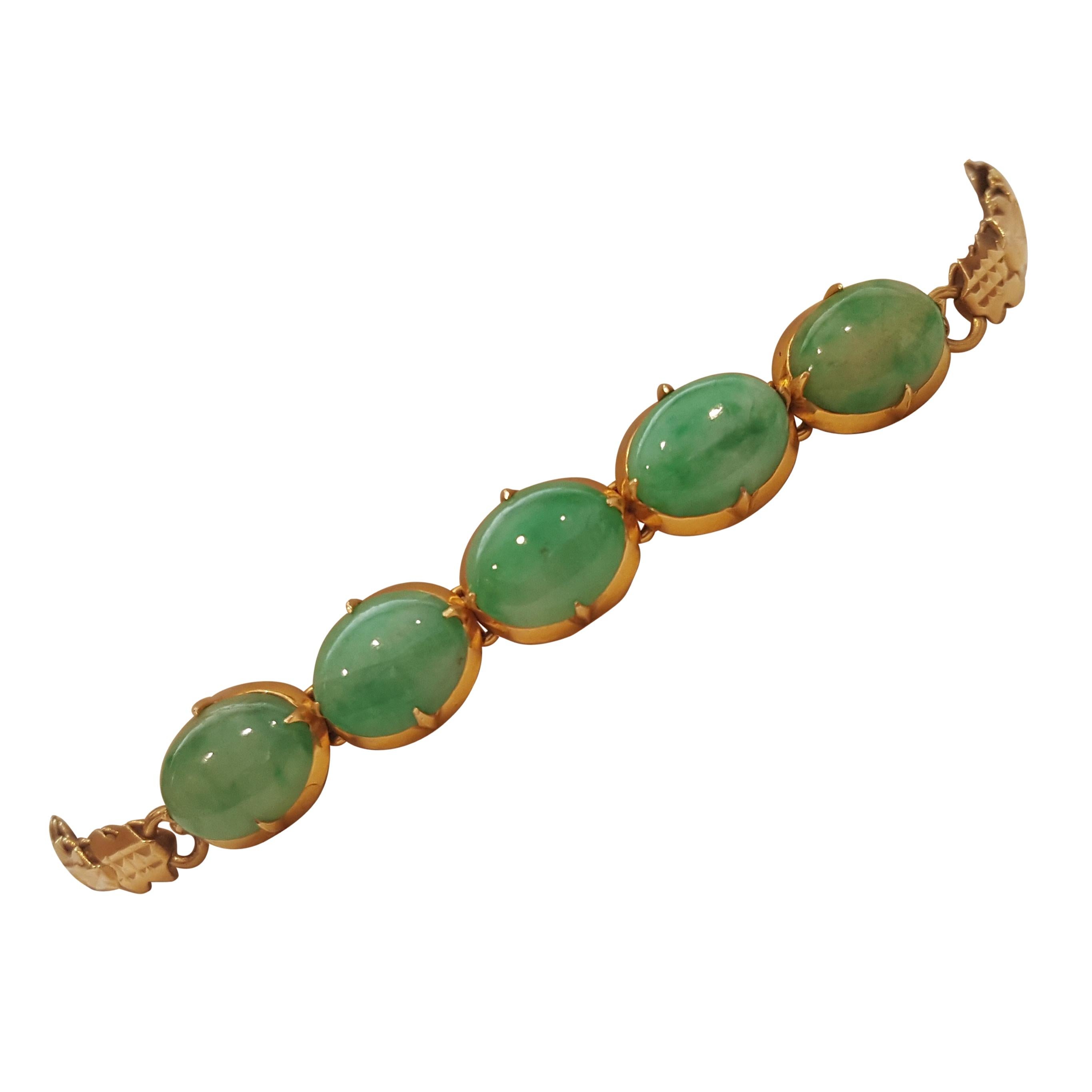 22kt Yellow Gold Jade Bracelet, Very Good Condition, 5 Oval Jade, 8.6 Grams