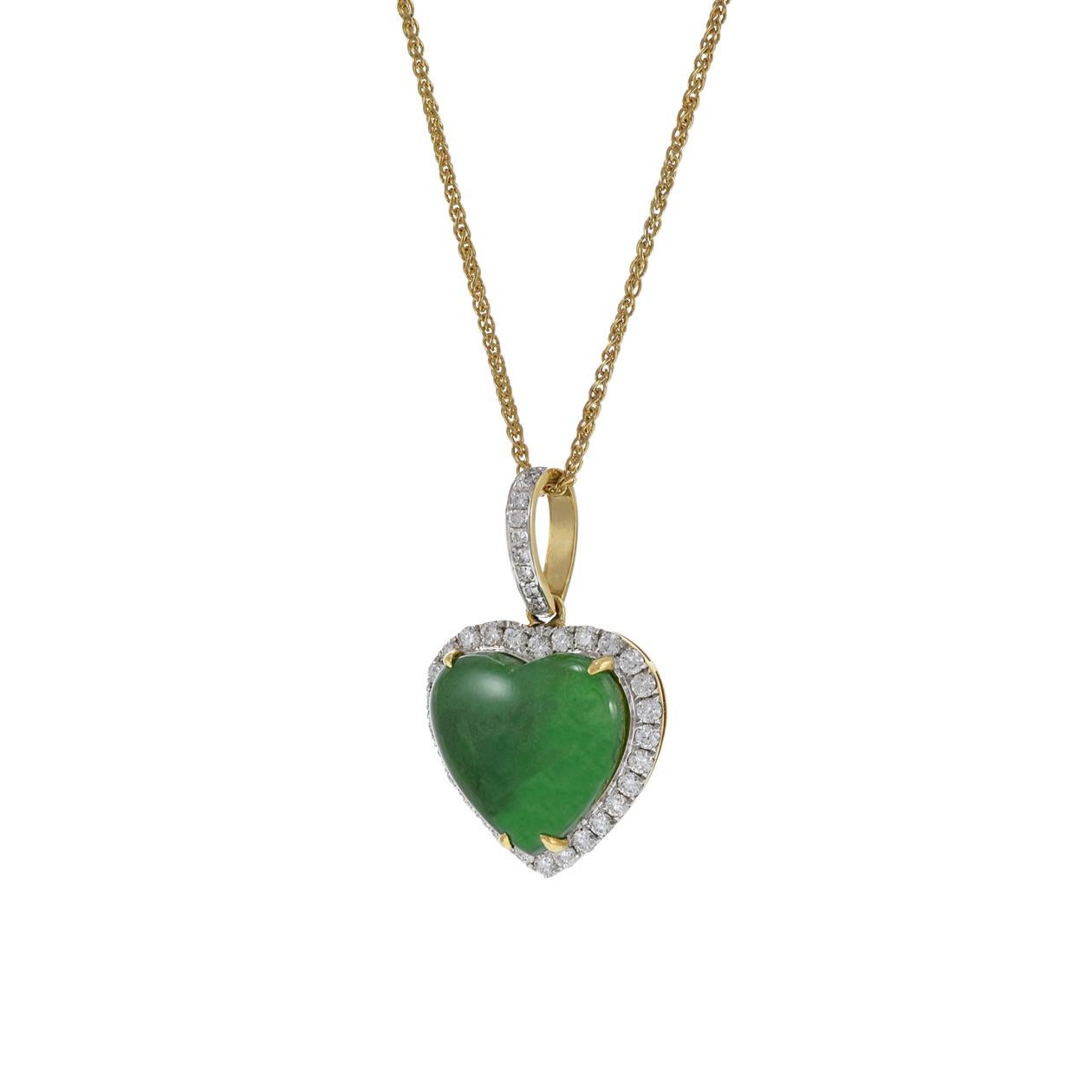 Modern 18KT Yellow Gold Jade Heart And Diamond Pendant Necklace For Sale