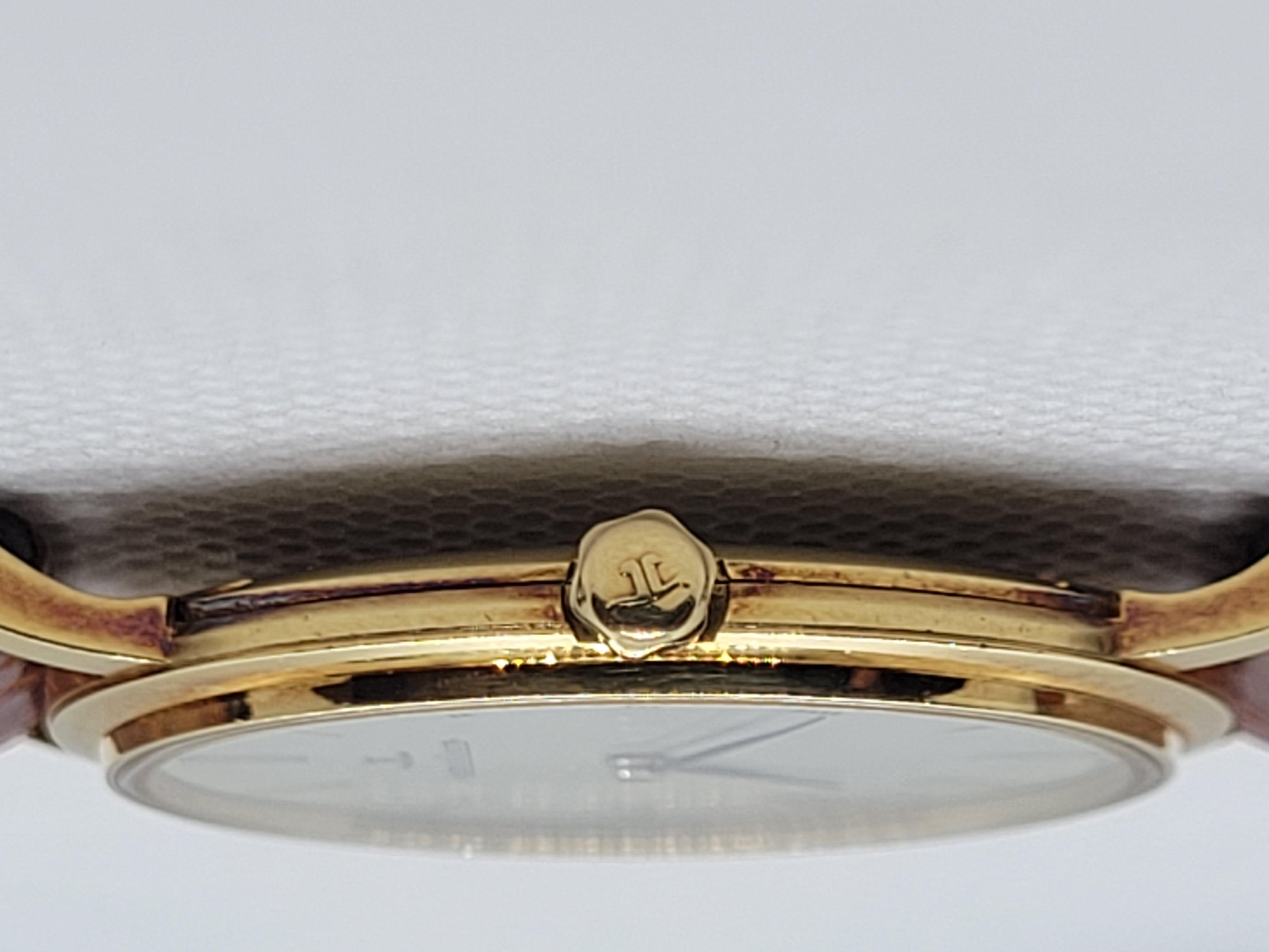 18kt Yellow Gold Jaeger LeCoultre Watch 30mm Case Swiss 1990s Manual Working For Sale 2