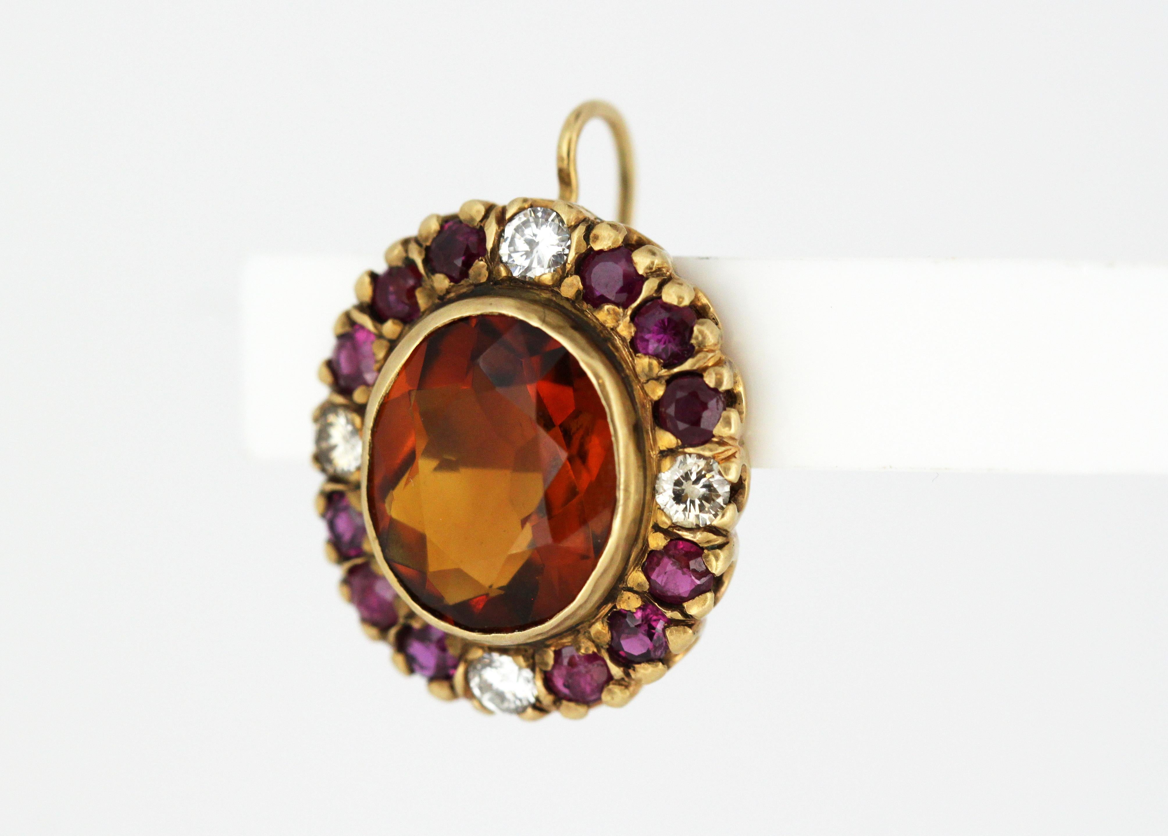 18kt Yellow Gold Ladies Clip-On Earrings with Garnets, Diamonds and Rubies, 1970 2