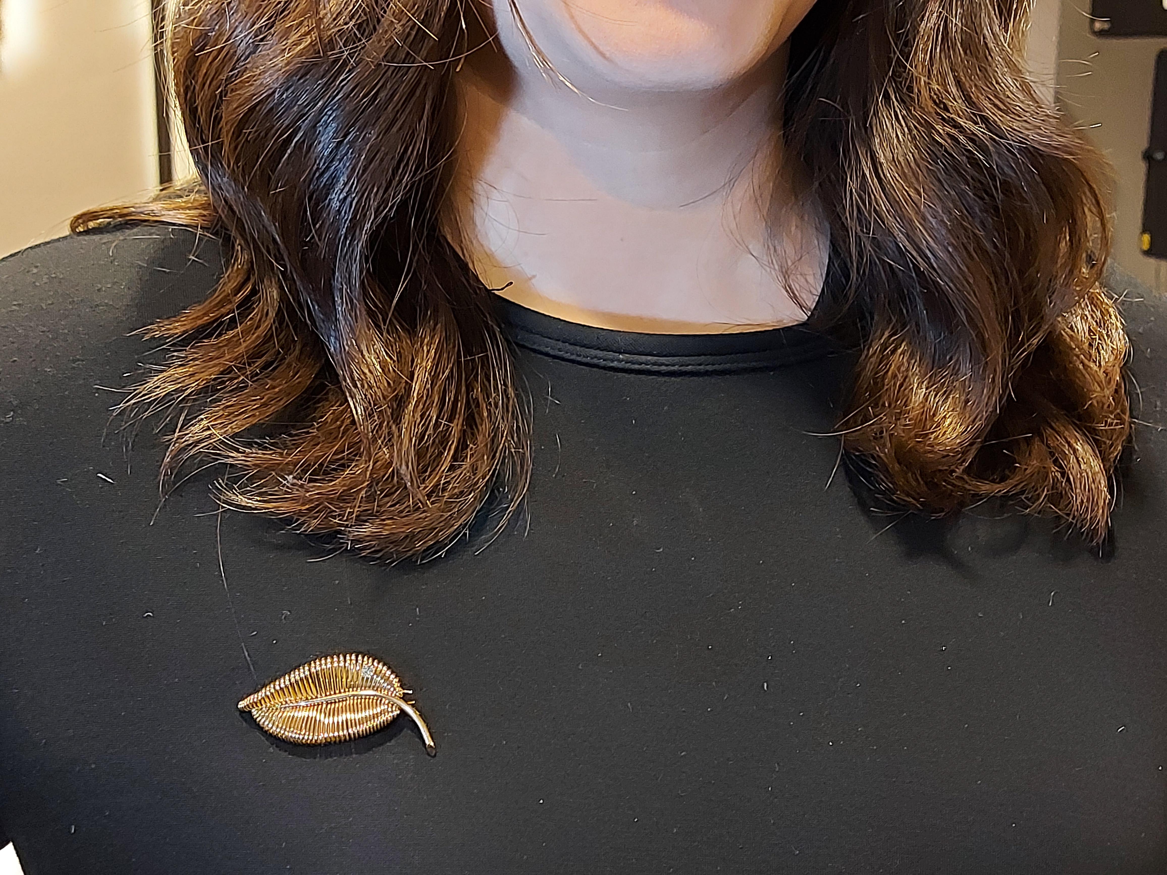 18 Karat Yellow Gold Mauboussin Paris Leaf Pin / Brooch from the 1940 For Sale 6