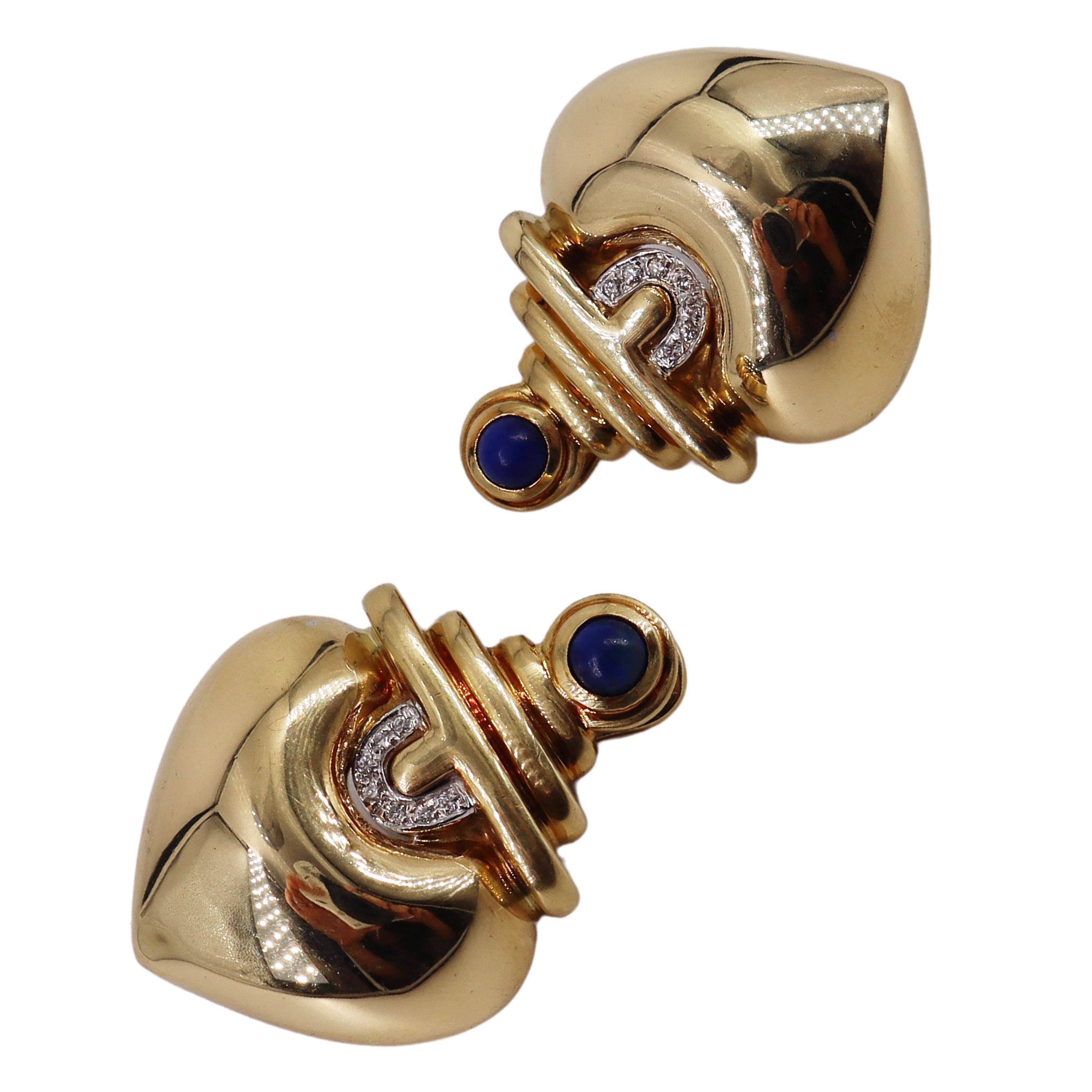 Cabochon 18kt Yellow Gold Mid century Clip Earrings with Lapis lazuli and Diamonds For Sale