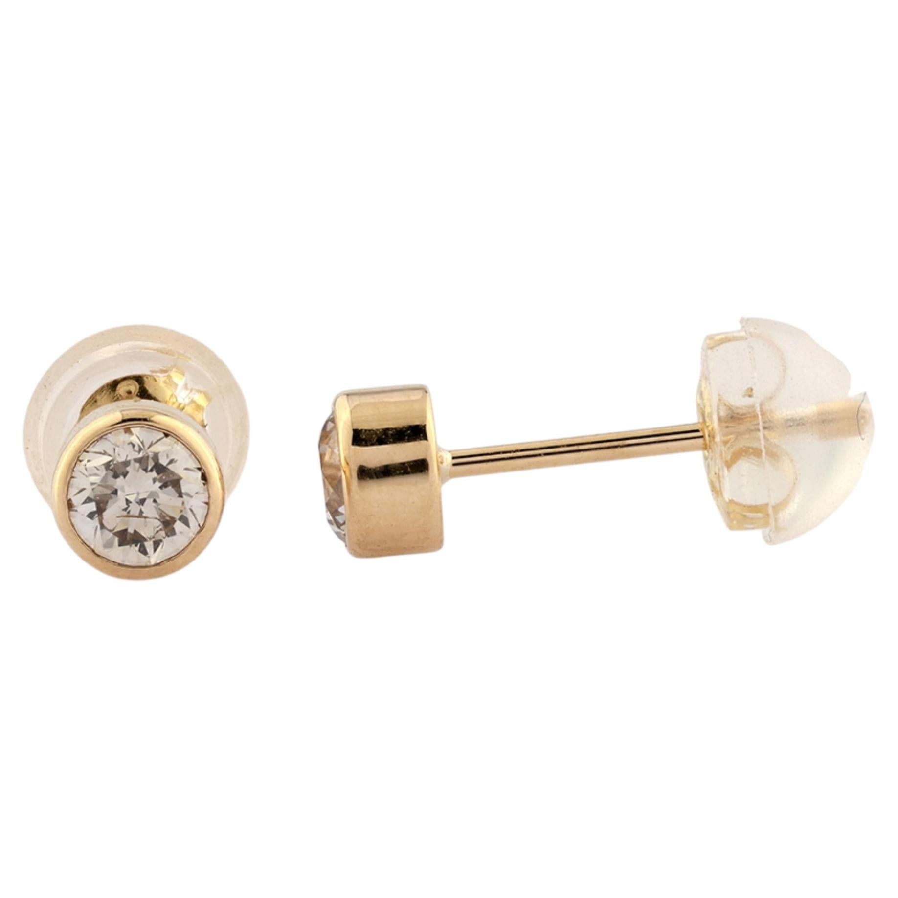 18KT Yellow Gold Modern Bezel-Set 0.5ct Diamond Stud Earrings For Sale