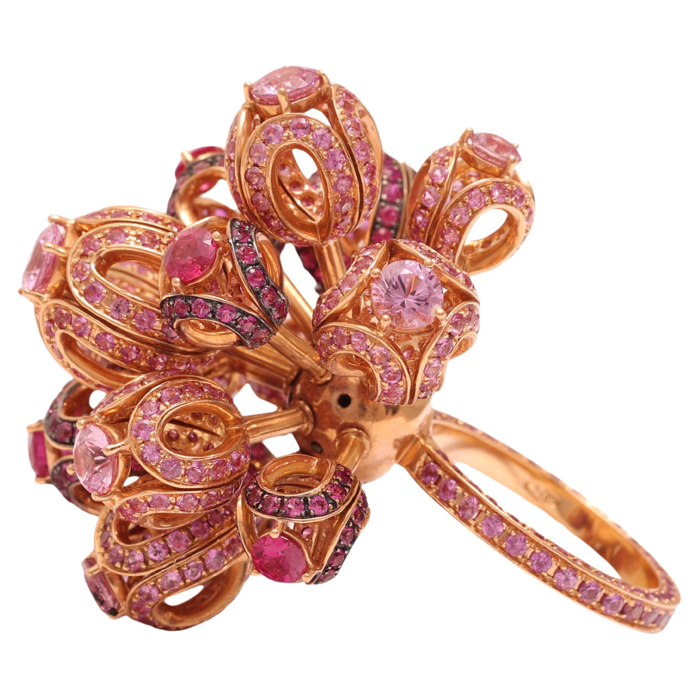 18kt Yellow Gold Moving Flower Ring with 15.65 ct Pink Sapphires For Sale