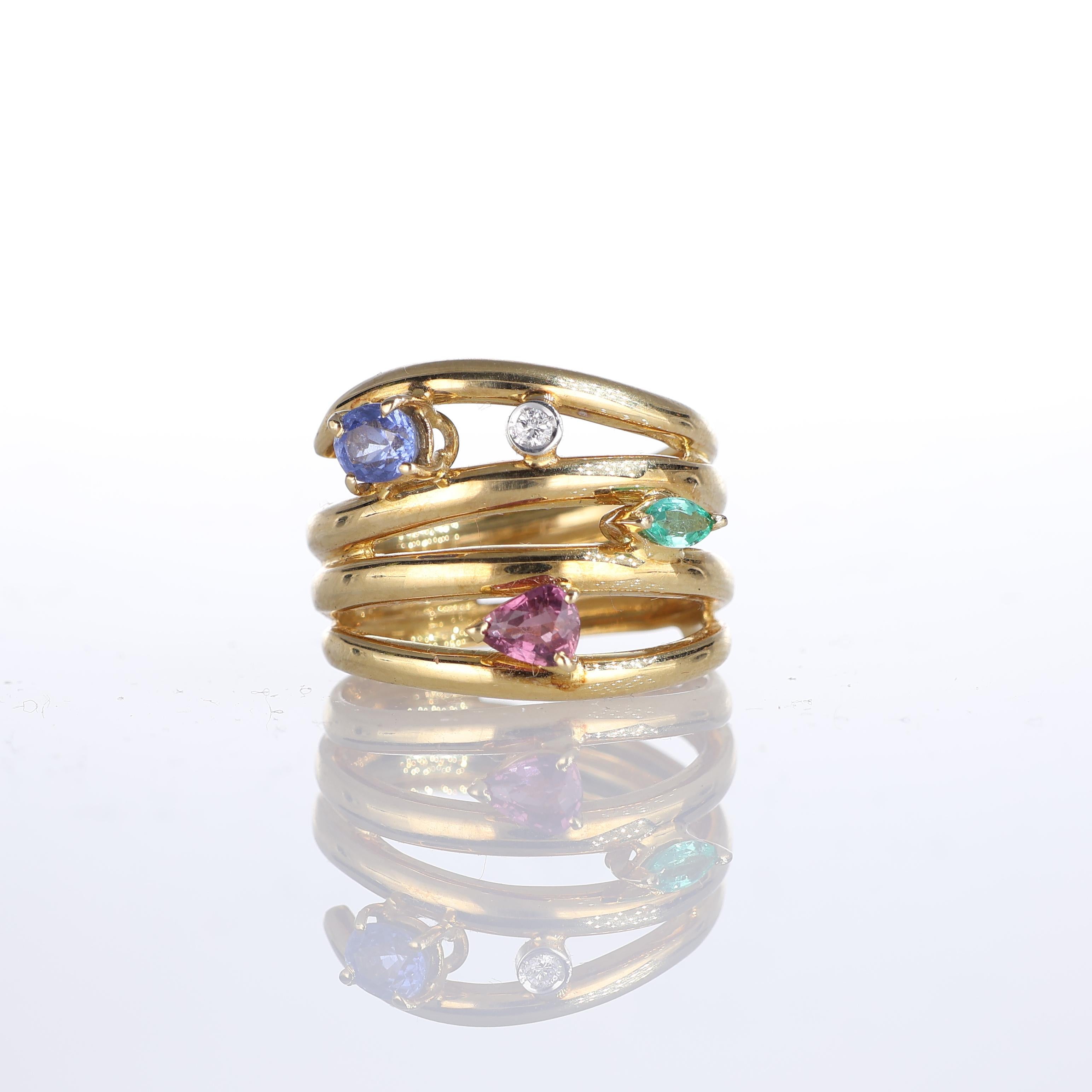 IMPORTANT NOTE:
✔ No additional costs will be added to this order.
✔ Shipping and customs duties are fully covered by us.
--------------------
A unique 18kt yellow gold band ring crafted in a captivating four-spiral design, adorned with four