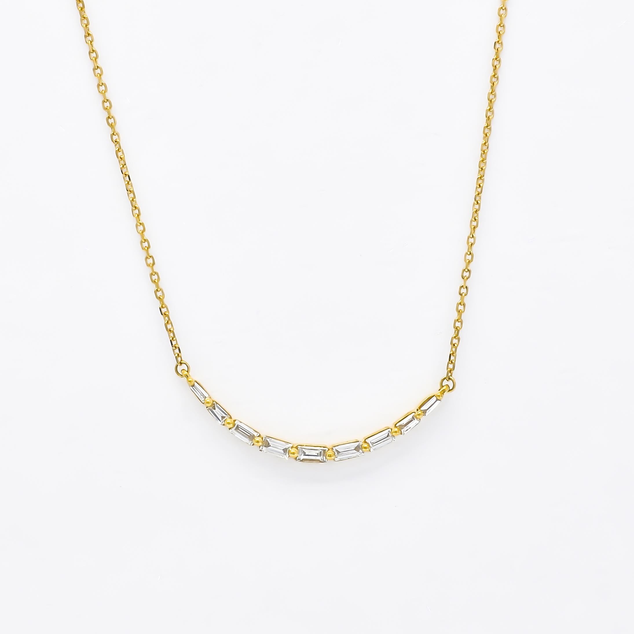 Natural Diamonds Necklace 0.25 cts 18KT Yellow Gold Single Row Baguette Necklace In New Condition For Sale In Antwerpen, BE