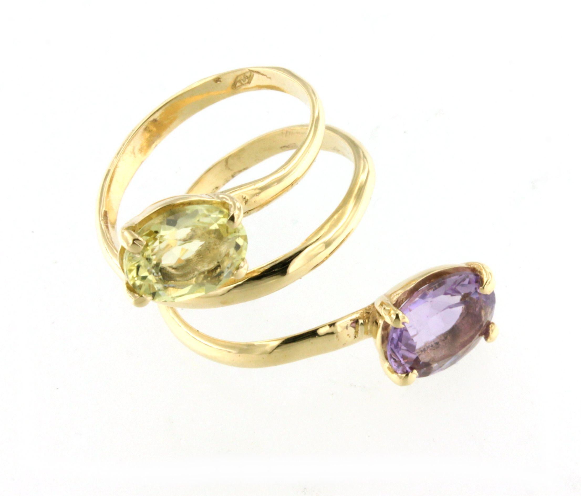 Anillo Contemporáneo de Cóctel Elegante de Oro Amarillo de 18 Kt con Piedras Naturales en venta 1