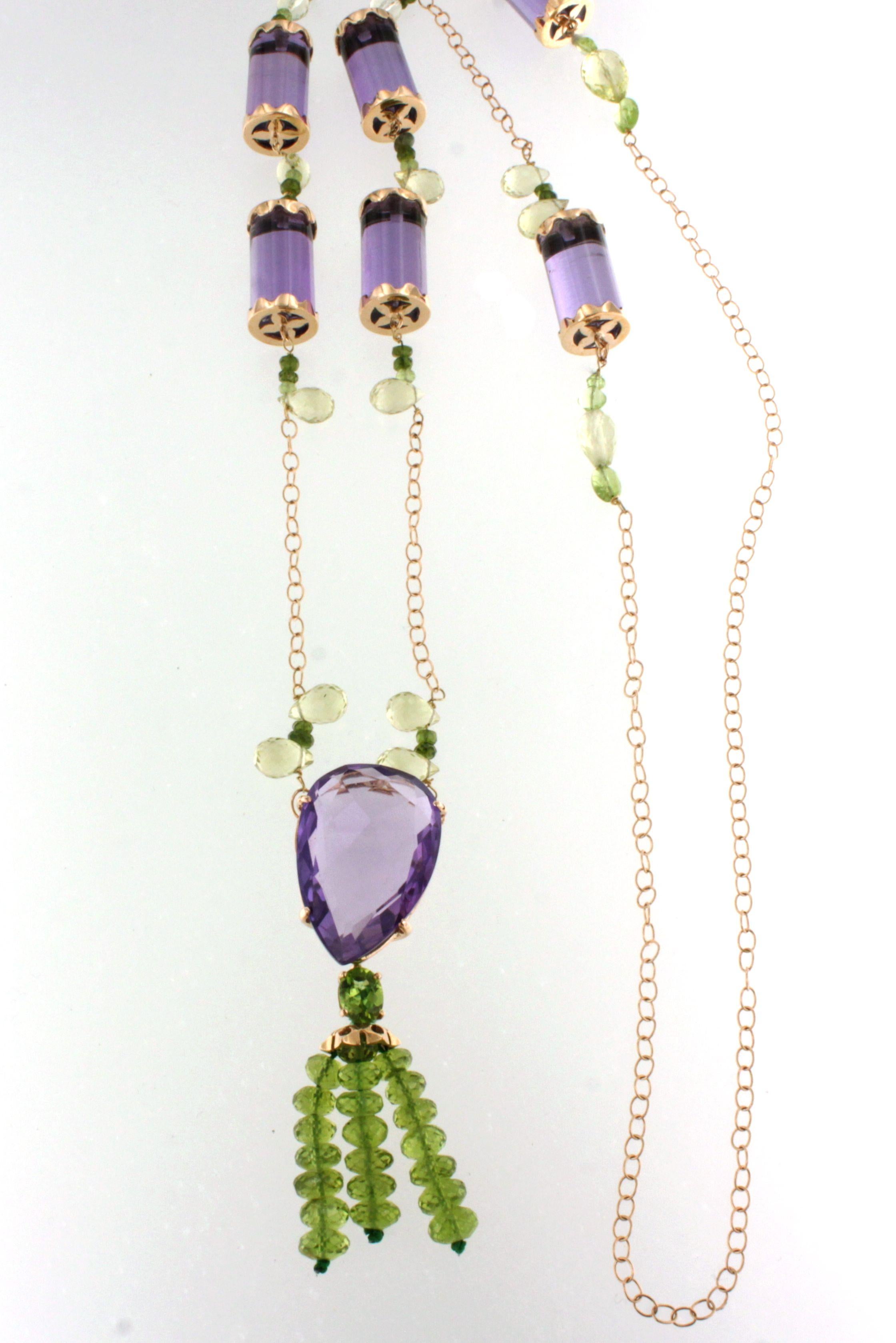 Long Necklace in yellow gold 18kt . Inique piece with very pretty amethyst stones and peridots .
18kt yellow necklace it's a part of the new  2025 collection created by Designer Gisella handmade pieces, cared for in the smallest details, delicate