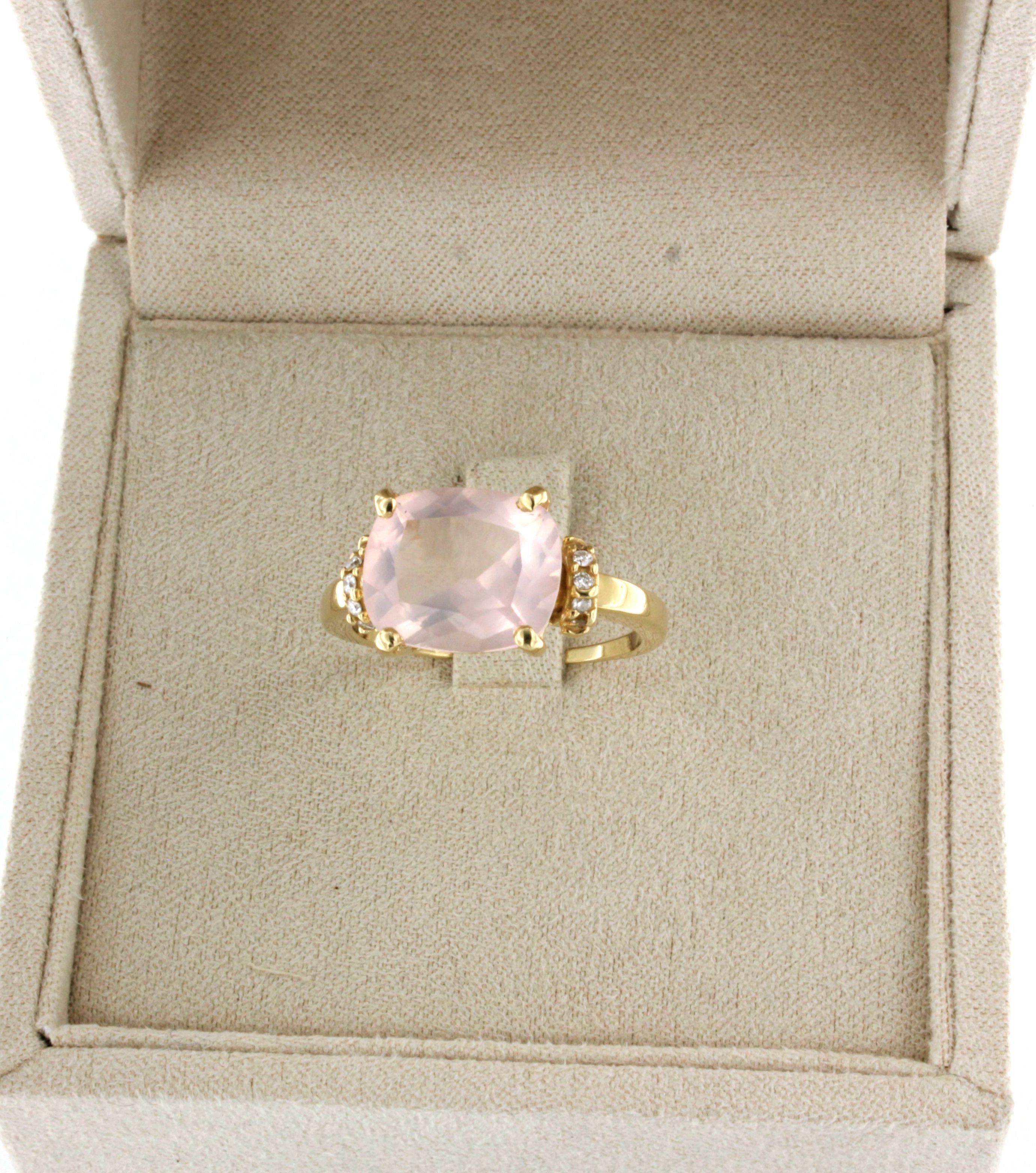 Bague cocktail à la mode élégante en or jaune 18 carats avec pierres naturelles et diamants blancs Unisexe en vente