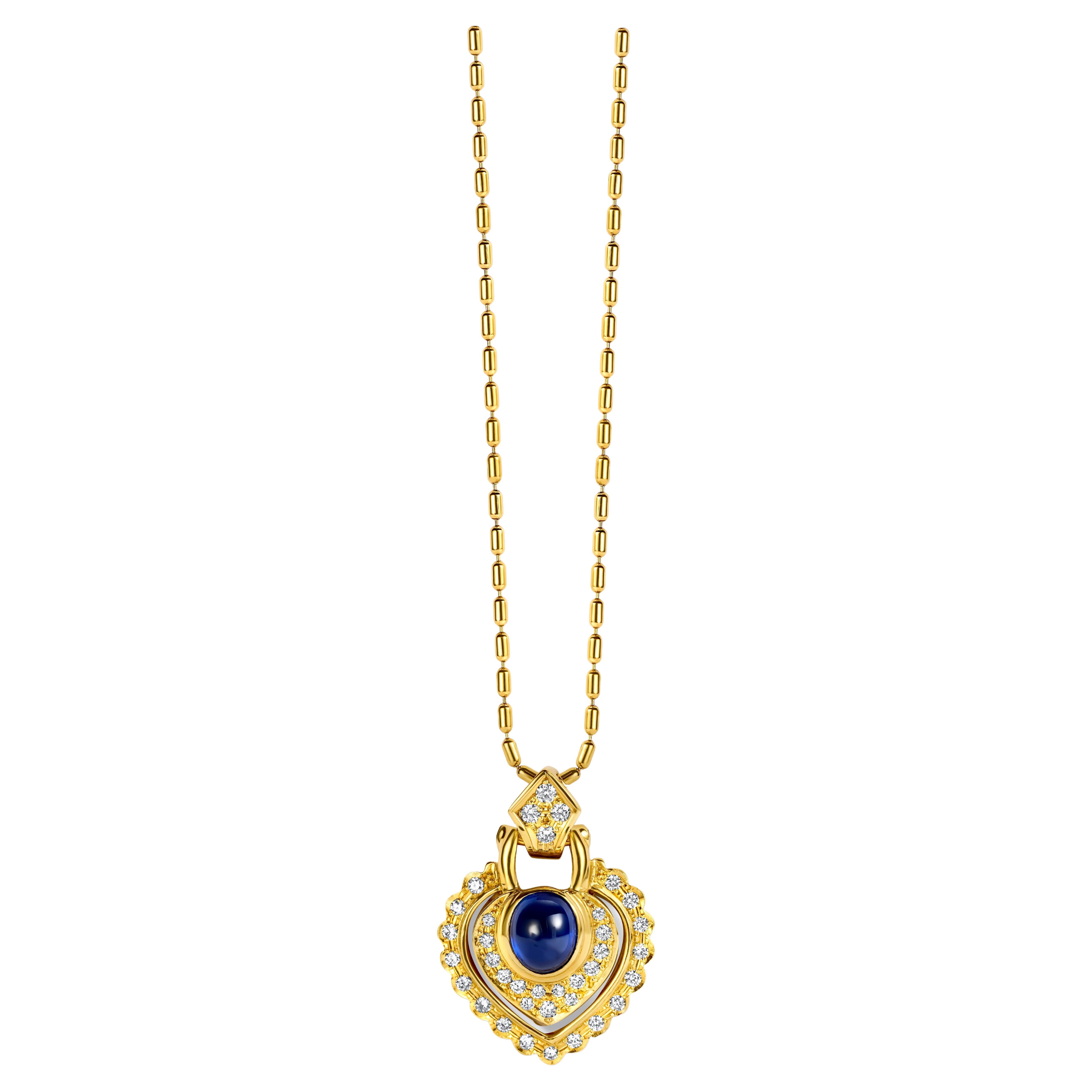 18kt. Collier en or jaune avec pendentif en forme de cœur et 2,89 carats Saphir cabochon