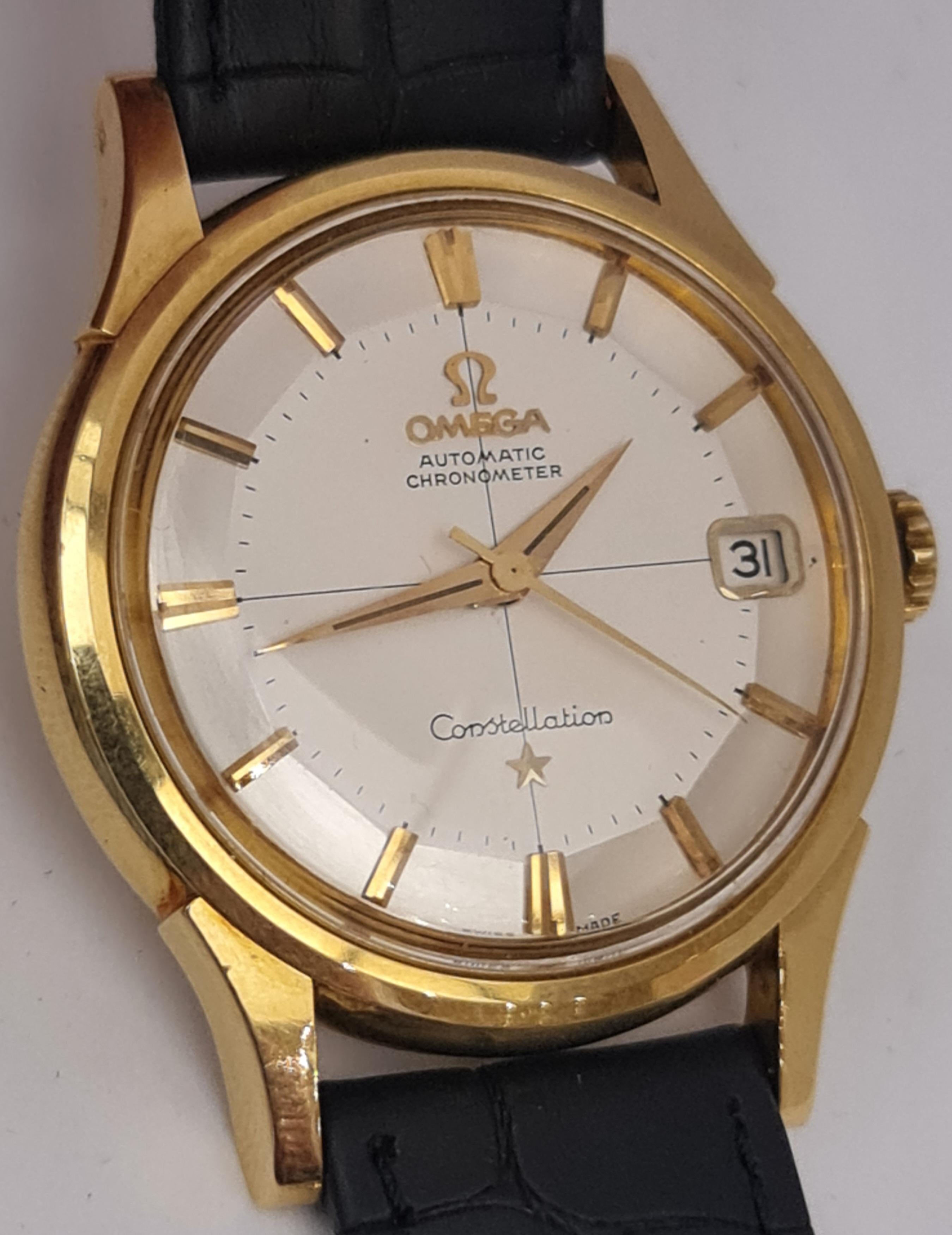 18kt Yellow Gold Omega Constellation Chronometer, Pie Pan Dial Watch 14393/4 SC In Excellent Condition In Antwerp, BE