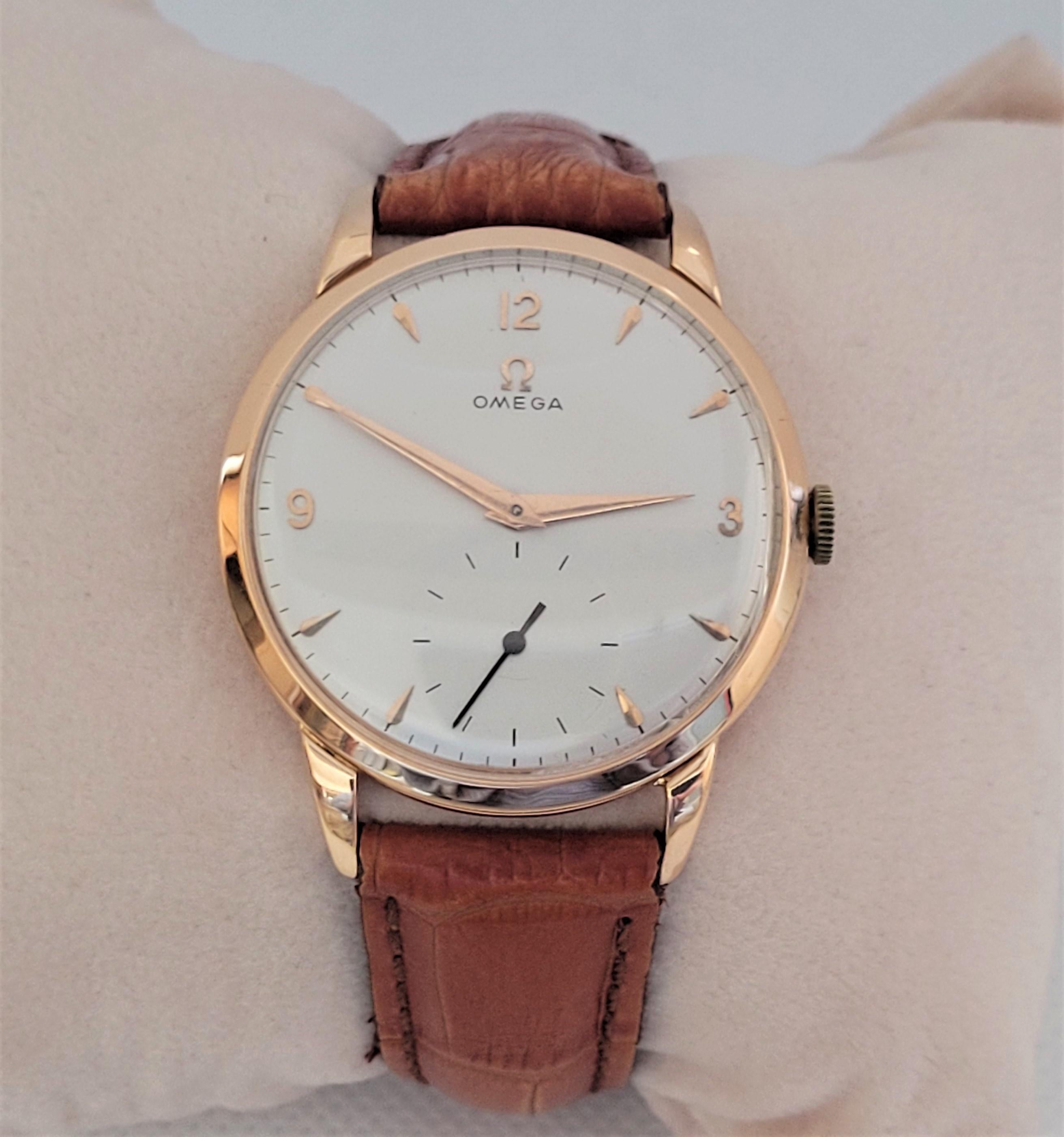 18kt Yellow Gold Omega Watch De Ville Tresor 1950s 2685 Case Tan Leather In Good Condition In Rancho Santa Fe, CA