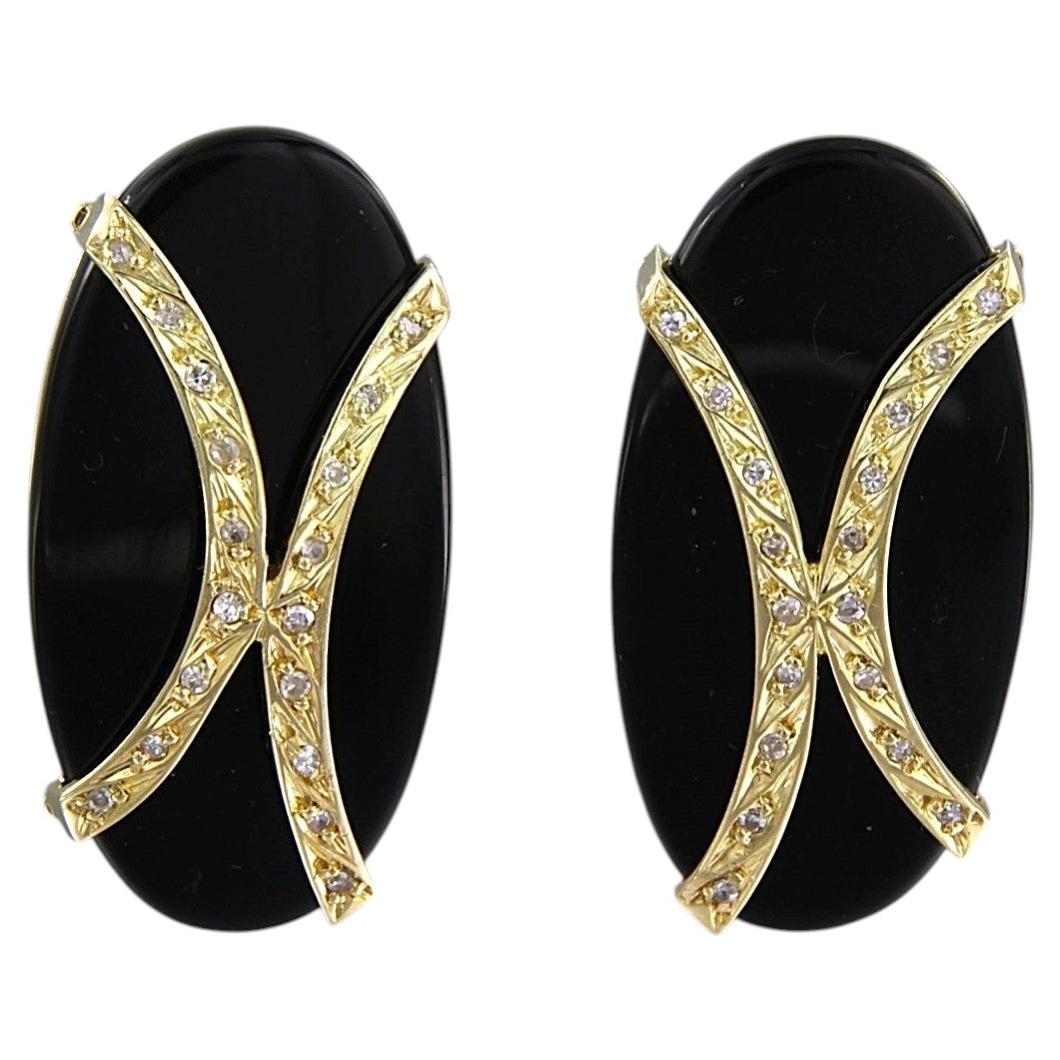 Pendientes de clip de ónix y diamantes de oro amarillo de 18 quilates, 0,10 ct total en venta