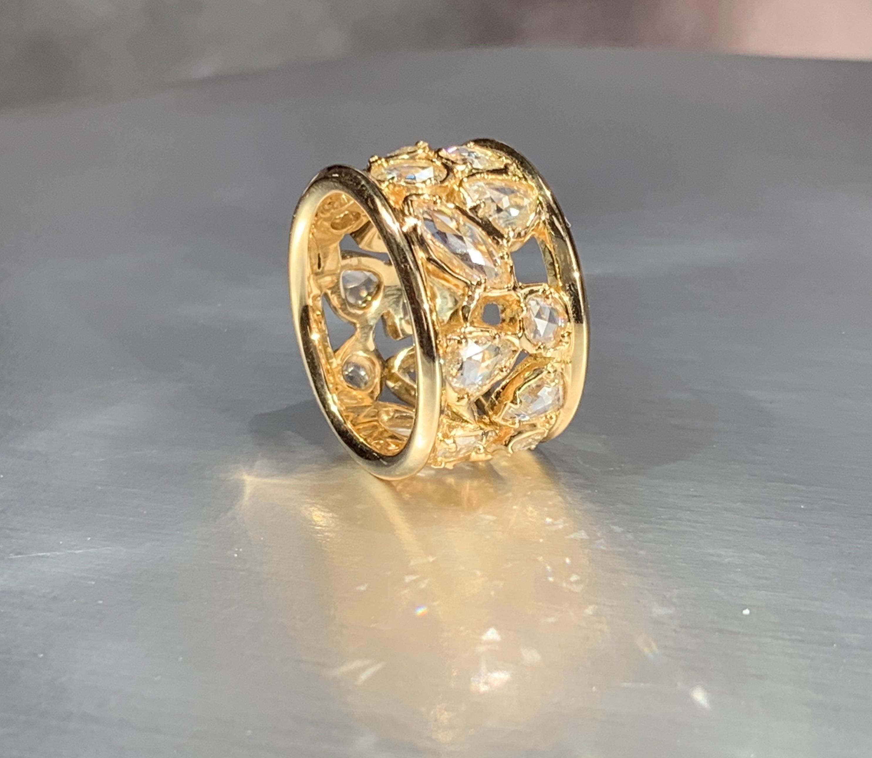 18kt Yellow Gold OOAK Open-Work Wide Band Ring with White Rose Cut Diamonds For Sale 7