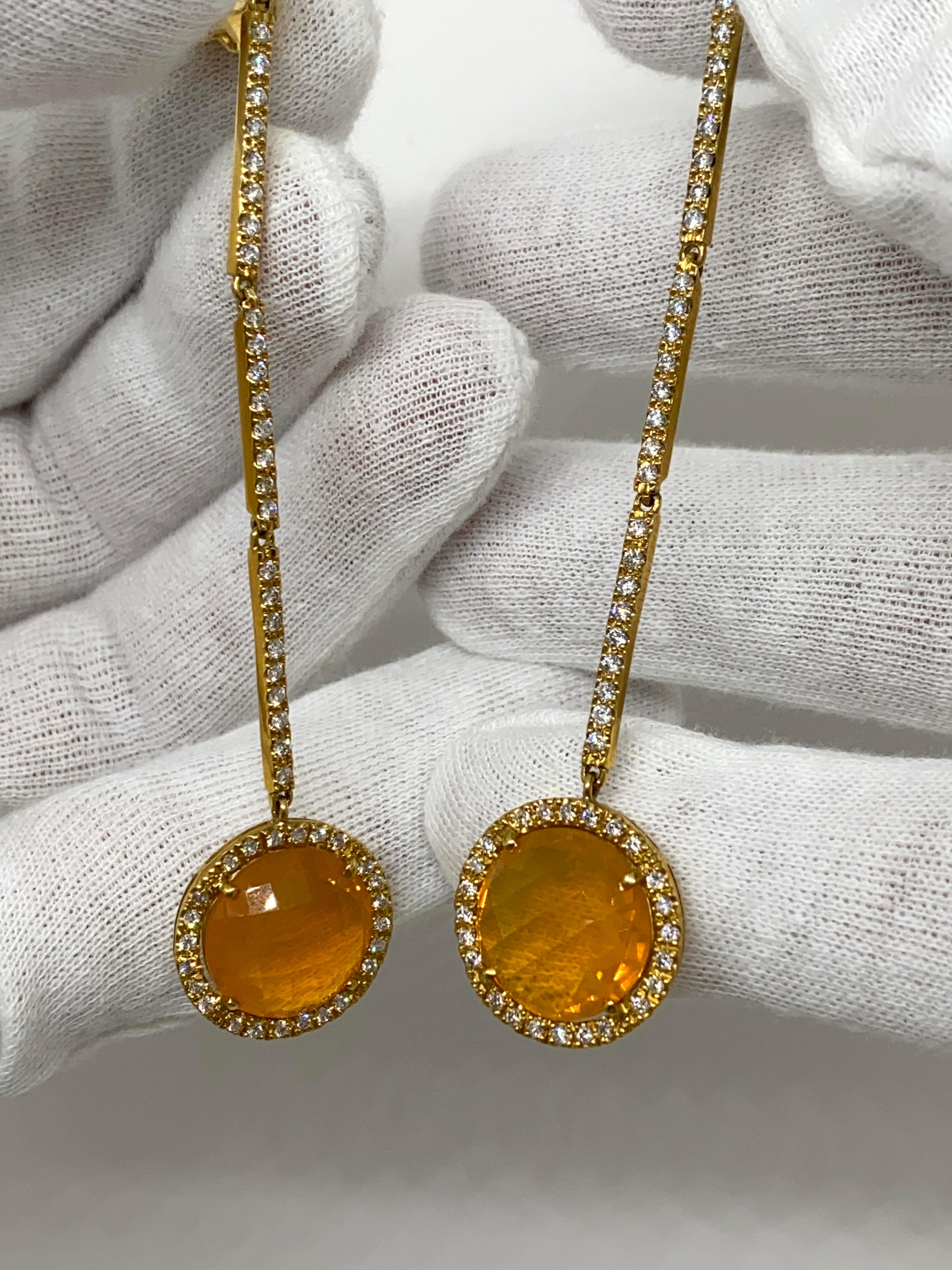 Brilliant Cut 18 Karat Yellow Gold Orange Opal & 2.17 Carat White Diamonds For Sale
