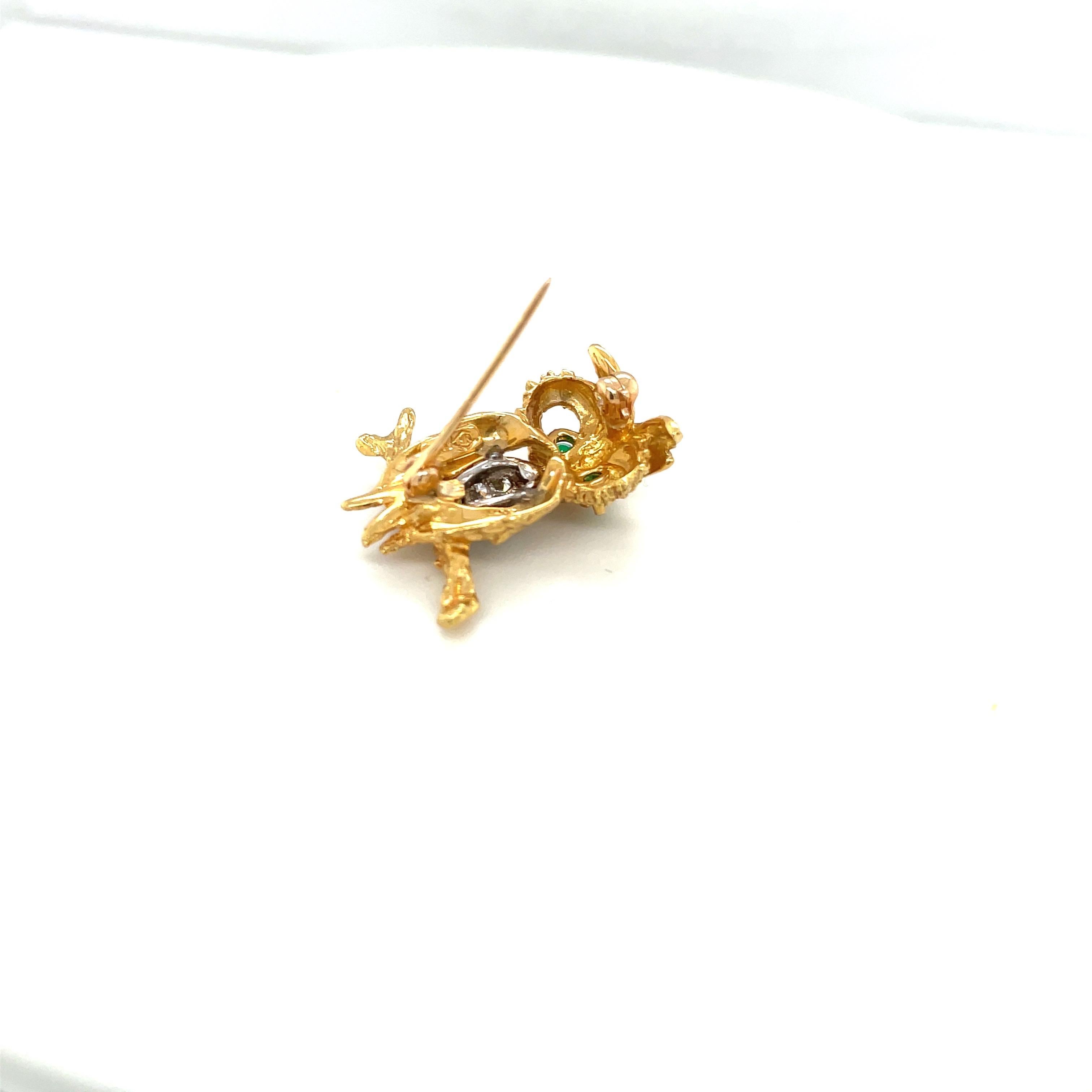 Retro 18Kt Yellow Gold Owl Brooch with Diamond 0.14Ct. & Emerald 0.14Ct.