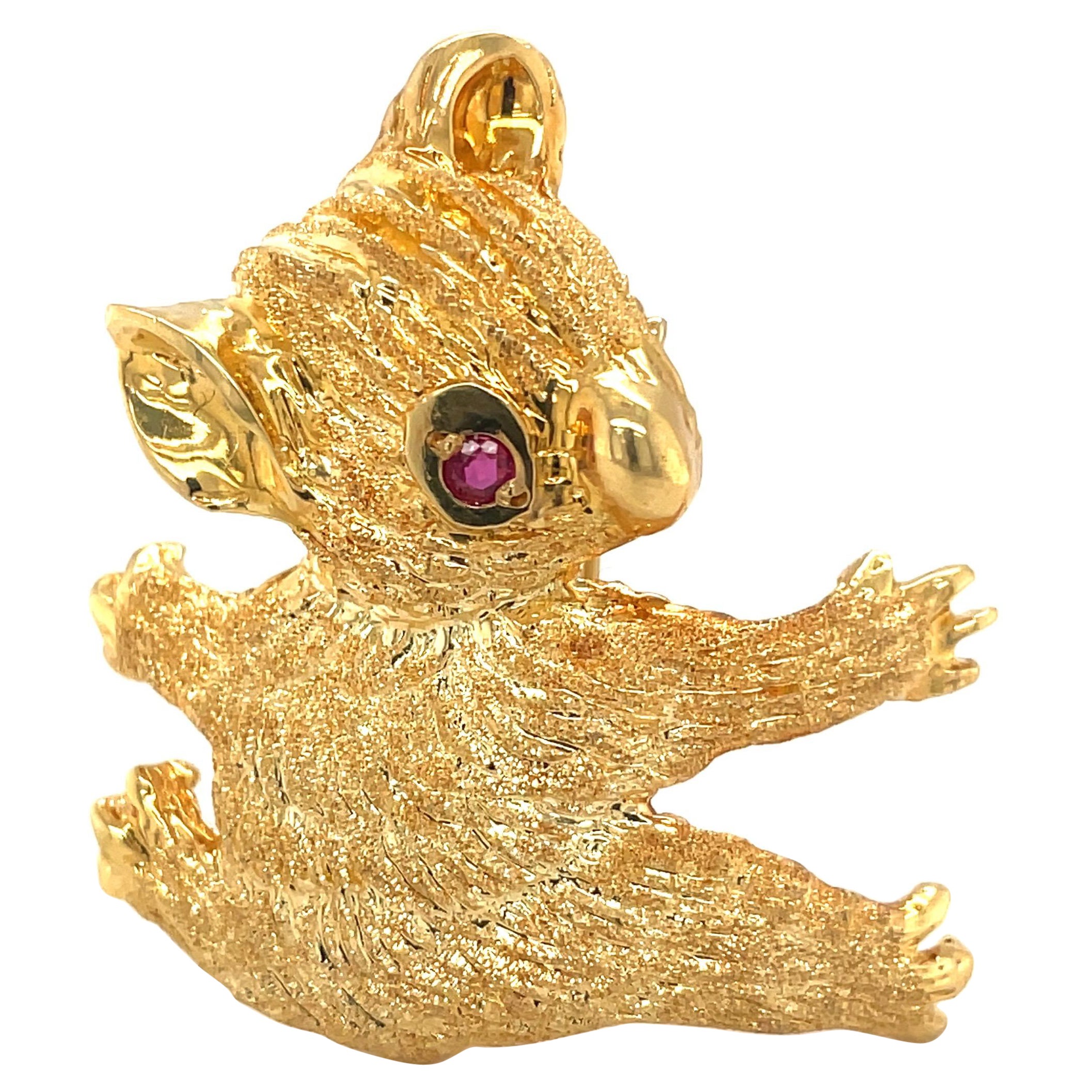 18KT Yellow Gold Panda Brooch with Ruby Eye For Sale