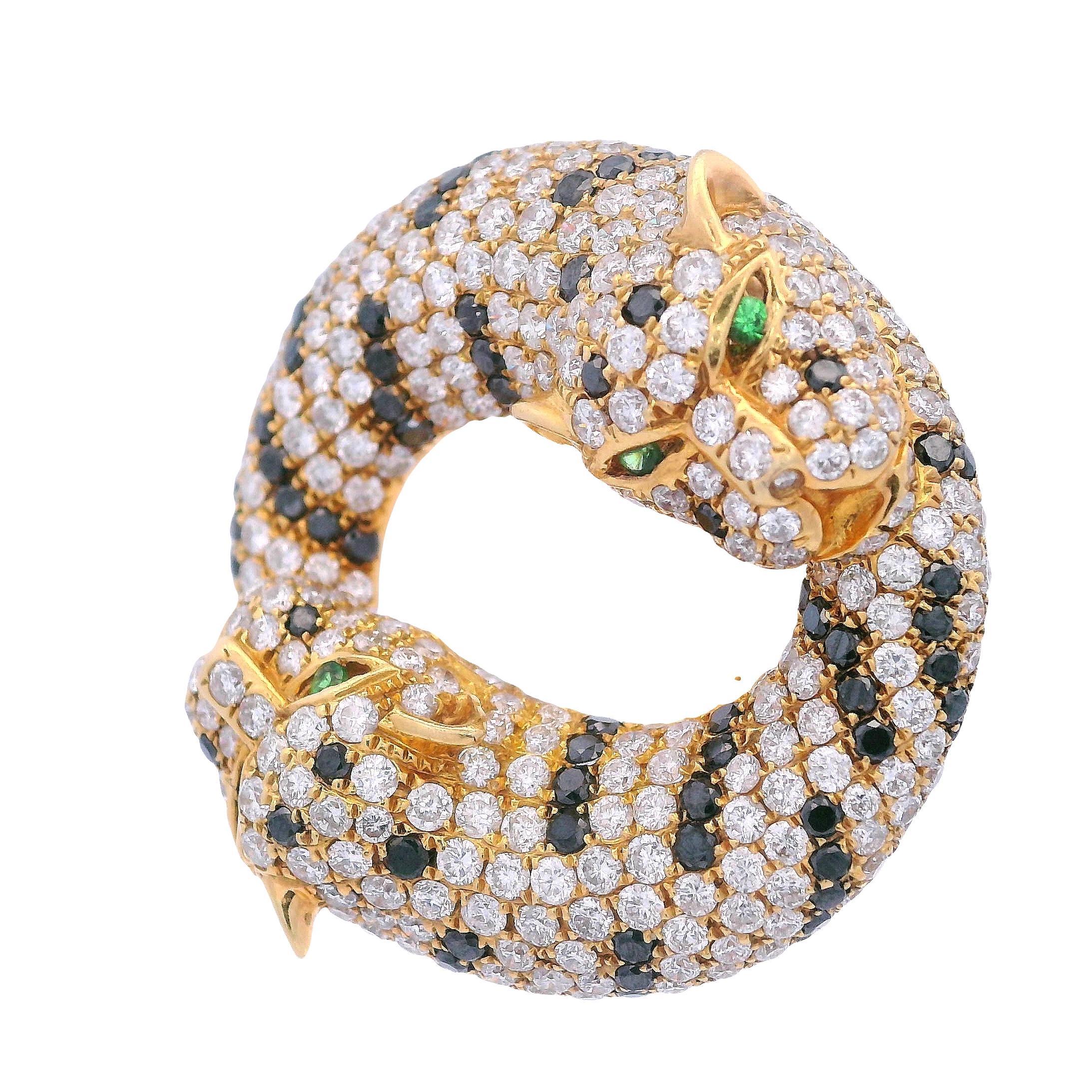 Pendientes Panthere de oro amarillo de 18 quilates con 10,86 quilates de diamantes blancos y negros en venta 2