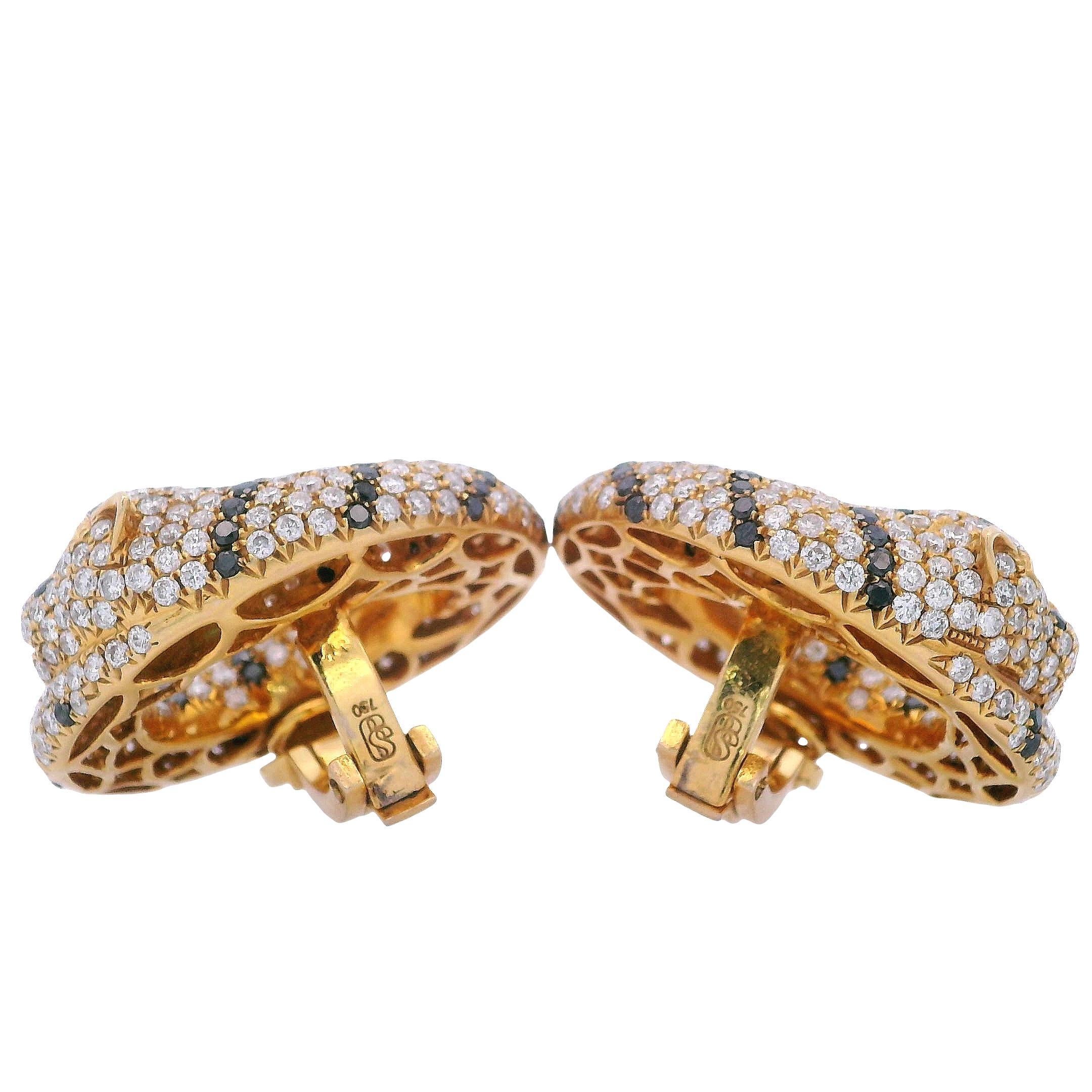 Pendientes Panthere de oro amarillo de 18 quilates con 10,86 quilates de diamantes blancos y negros en venta 4