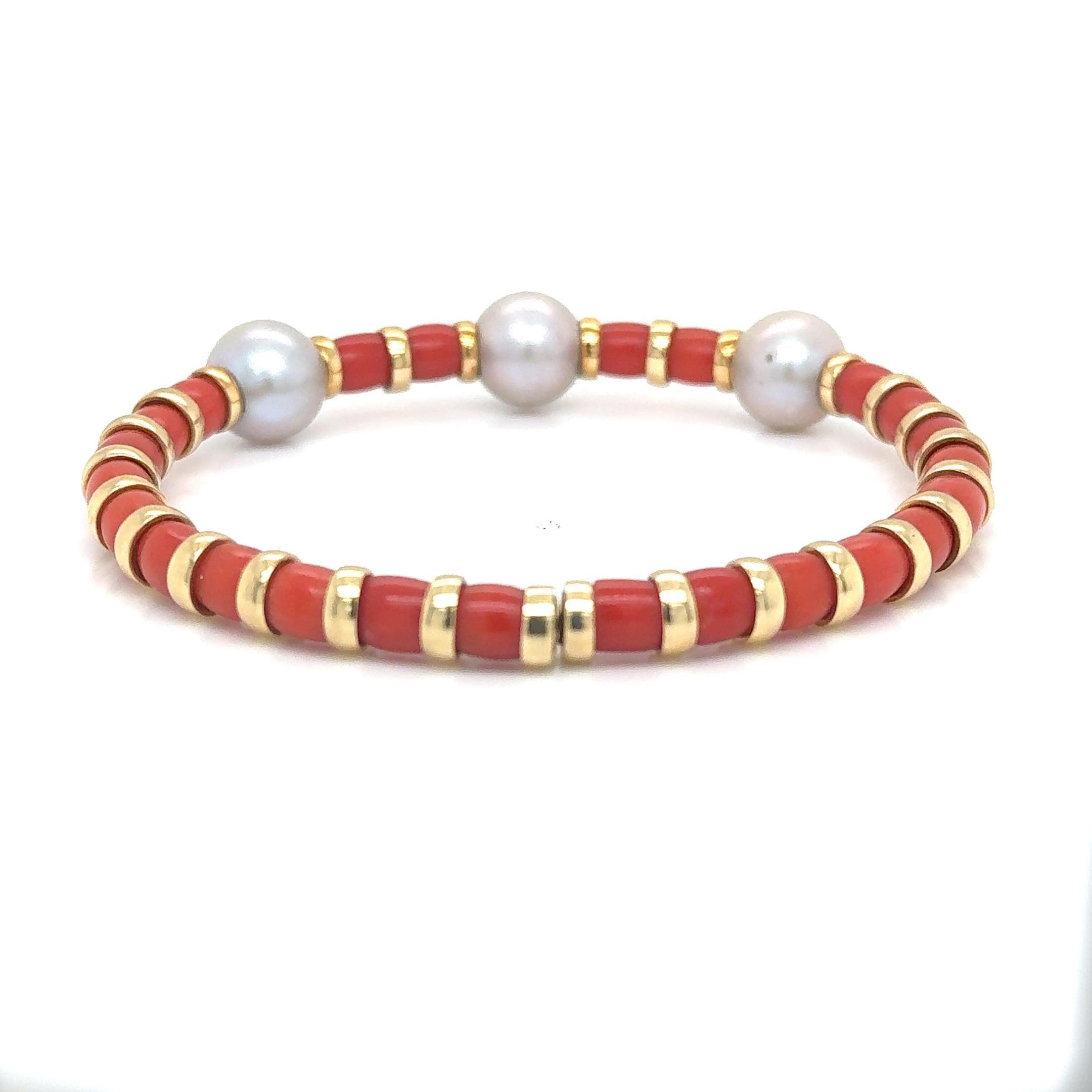 Women's 18Kt Yellow Gold Pearls and Coral Bracelet with Diamonds For Sale