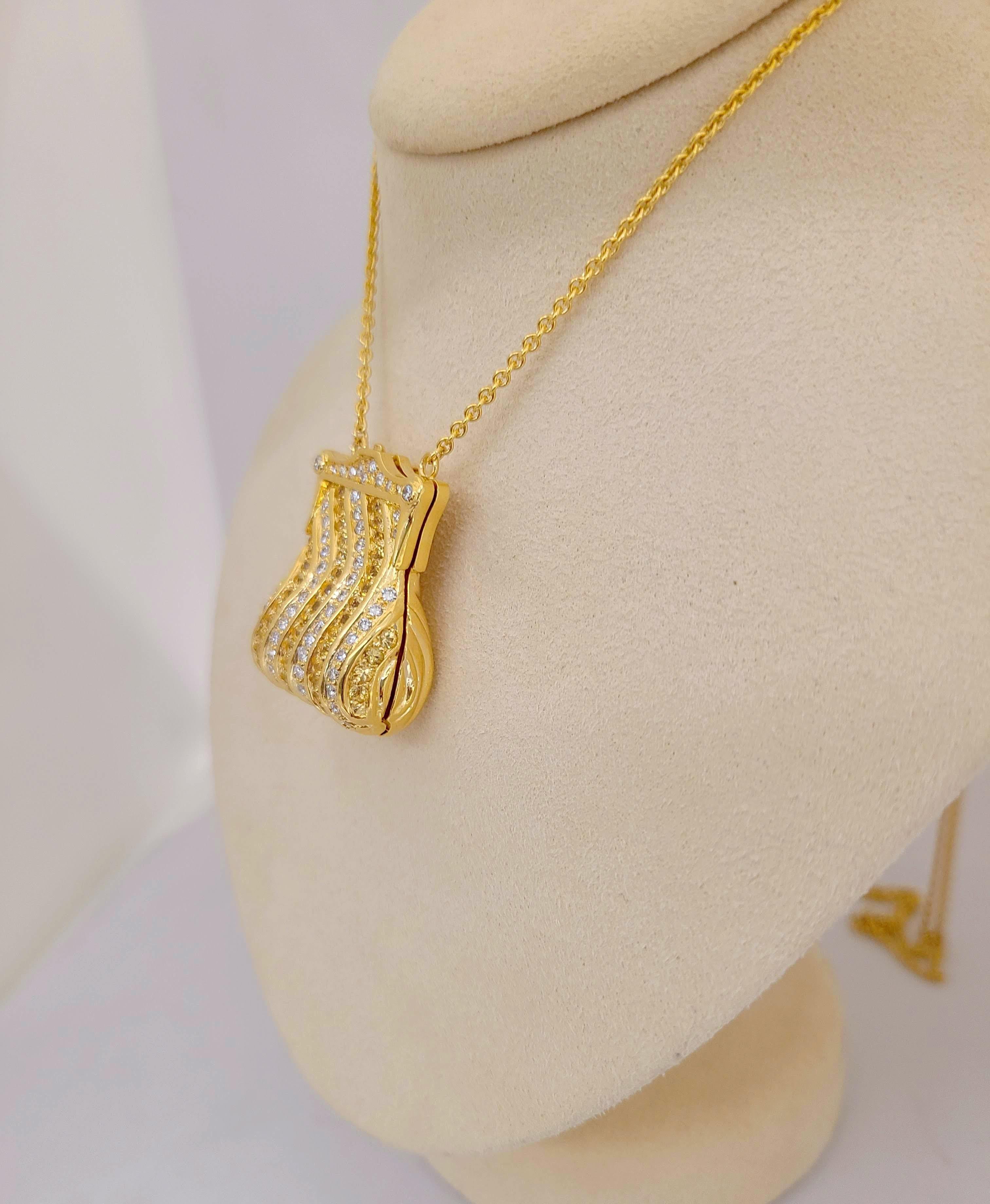 Contemporary 18 Karat Gold Petite Purse Pendant w/1.54ct Diamonds & 1.50ct Yellow Sapphire For Sale