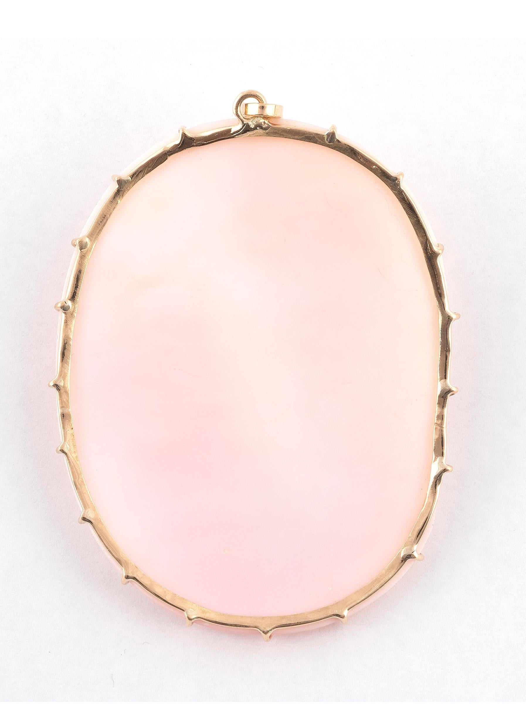 Uncut 18kt Yellow Gold Pink Coral Cameo Pendant For Sale