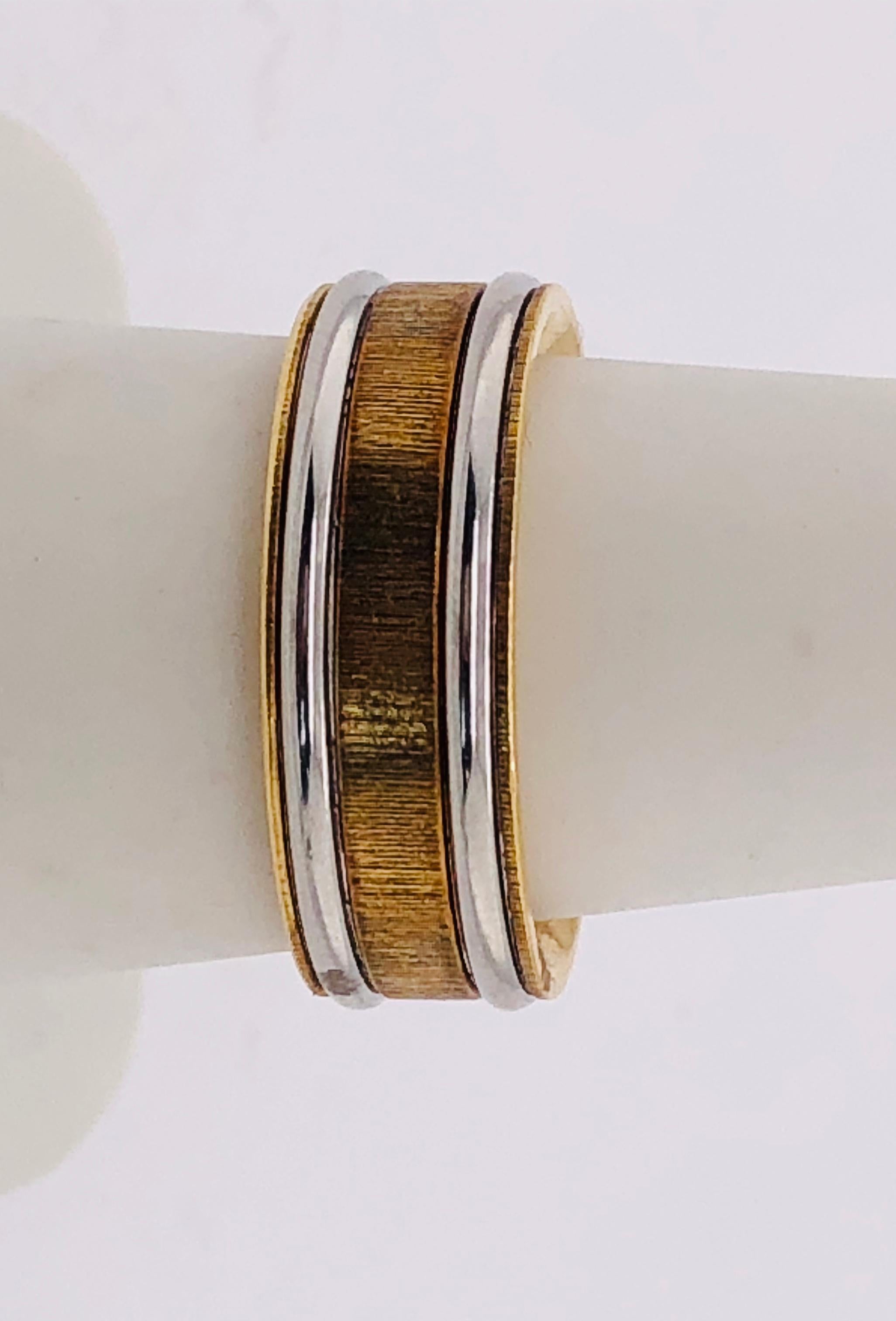 18 Karat Yellow Gold Platinum Ring Bridal or Wedding Band Ring For Sale 1