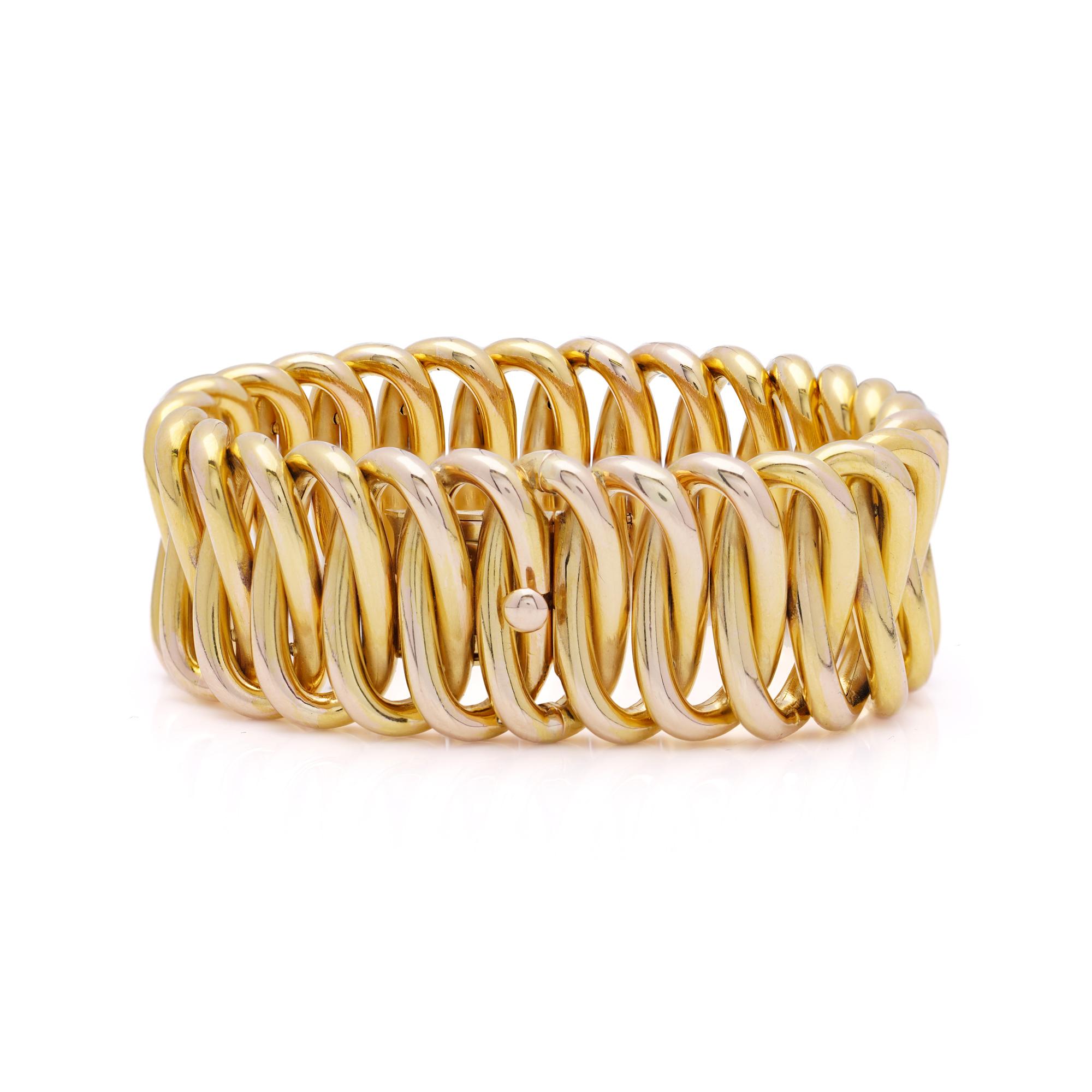 18kt yellow gold Retro Gold Woven Design Bracelet For Sale 2