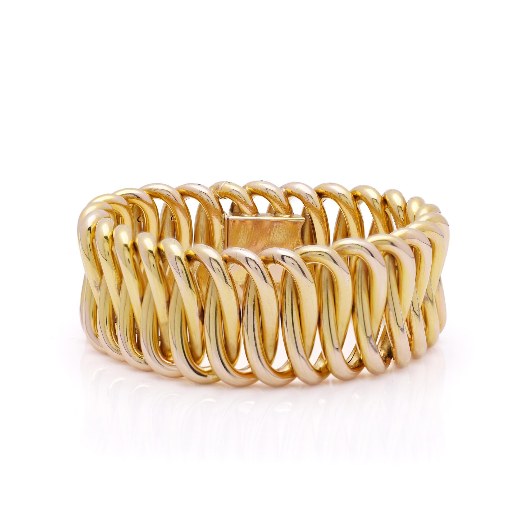 18kt yellow gold Retro Gold Woven Design Bracelet For Sale 3