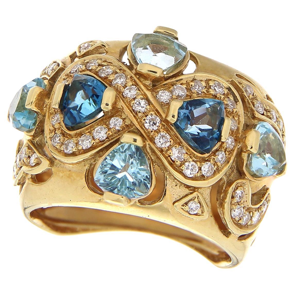 18Kt Yellow Gold Ring Blue Topazes & White Diamonds For Sale