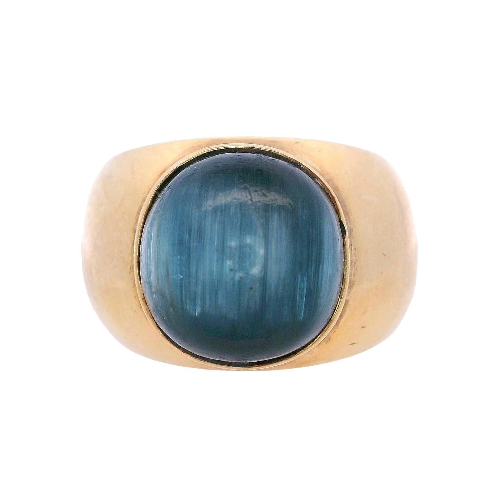 18kt Yellow Gold Ring with 11.75 Cts Cat Eye Blue Sapphire