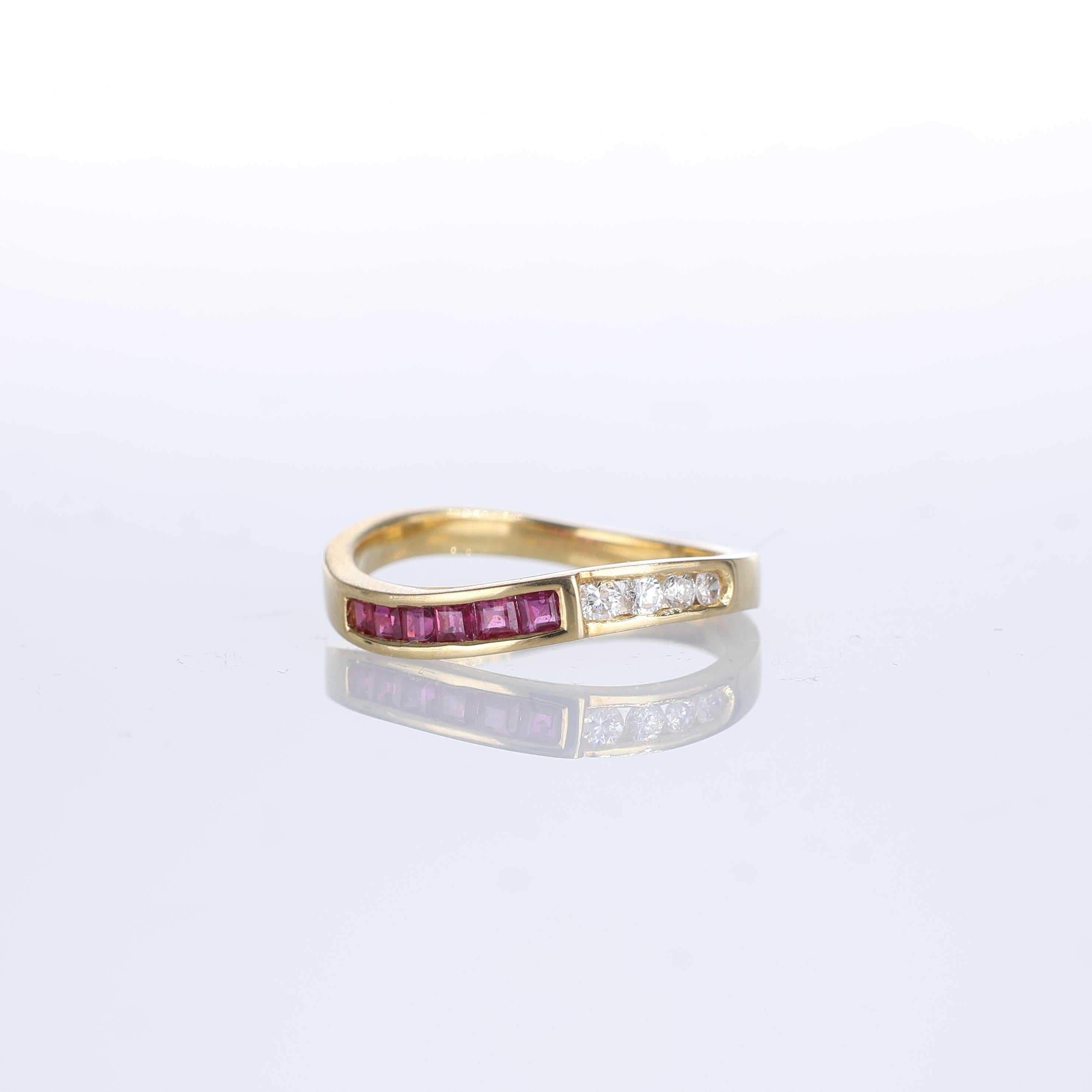 IMPORTANT NOTE:
✔ No additional costs will be added to this order.
✔ Shipping and customs duties are fully covered by us.
--------------------
A sleek and elegant 18kt yellow gold ring featuring a harmonious combination of baguette-cut rubies and