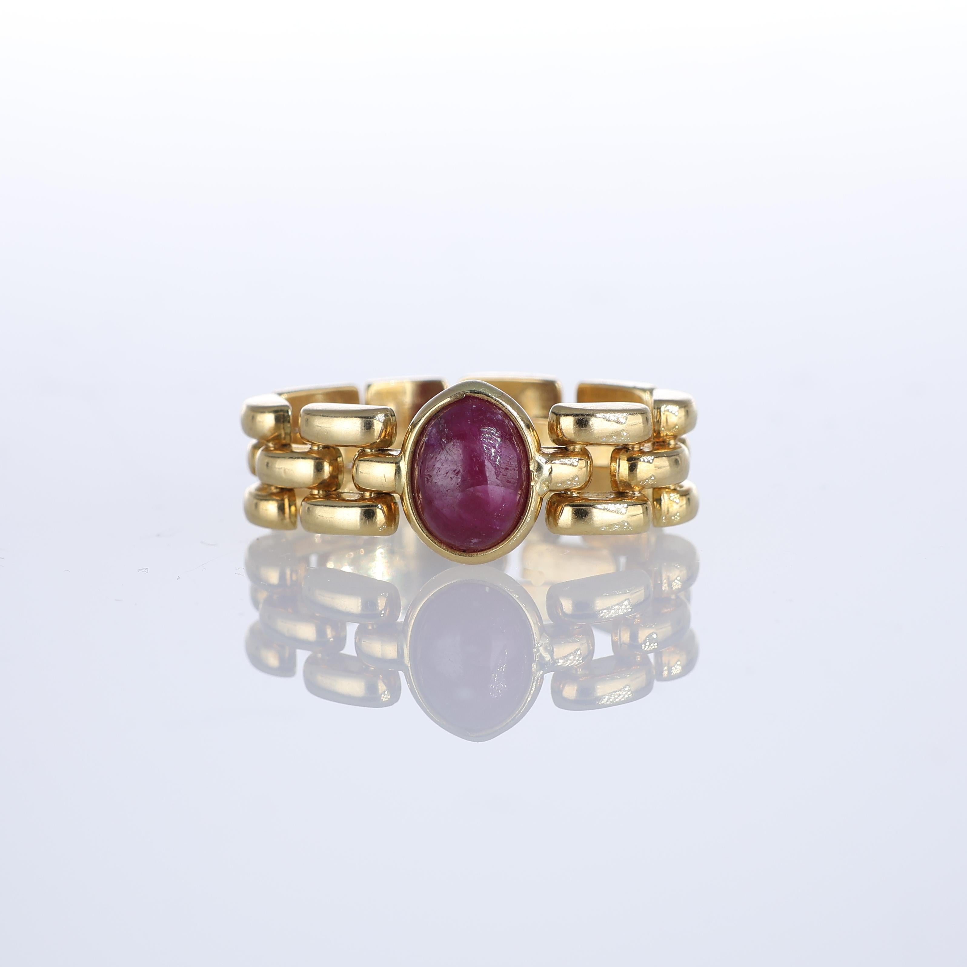 IMPORTANT NOTE:
✔ No additional costs will be added to this order.
✔ Shipping and customs duties are fully covered by us.
--------------------
An elegant 18kt yellow gold band ring featuring a unique open-link design. The centerpiece showcases a